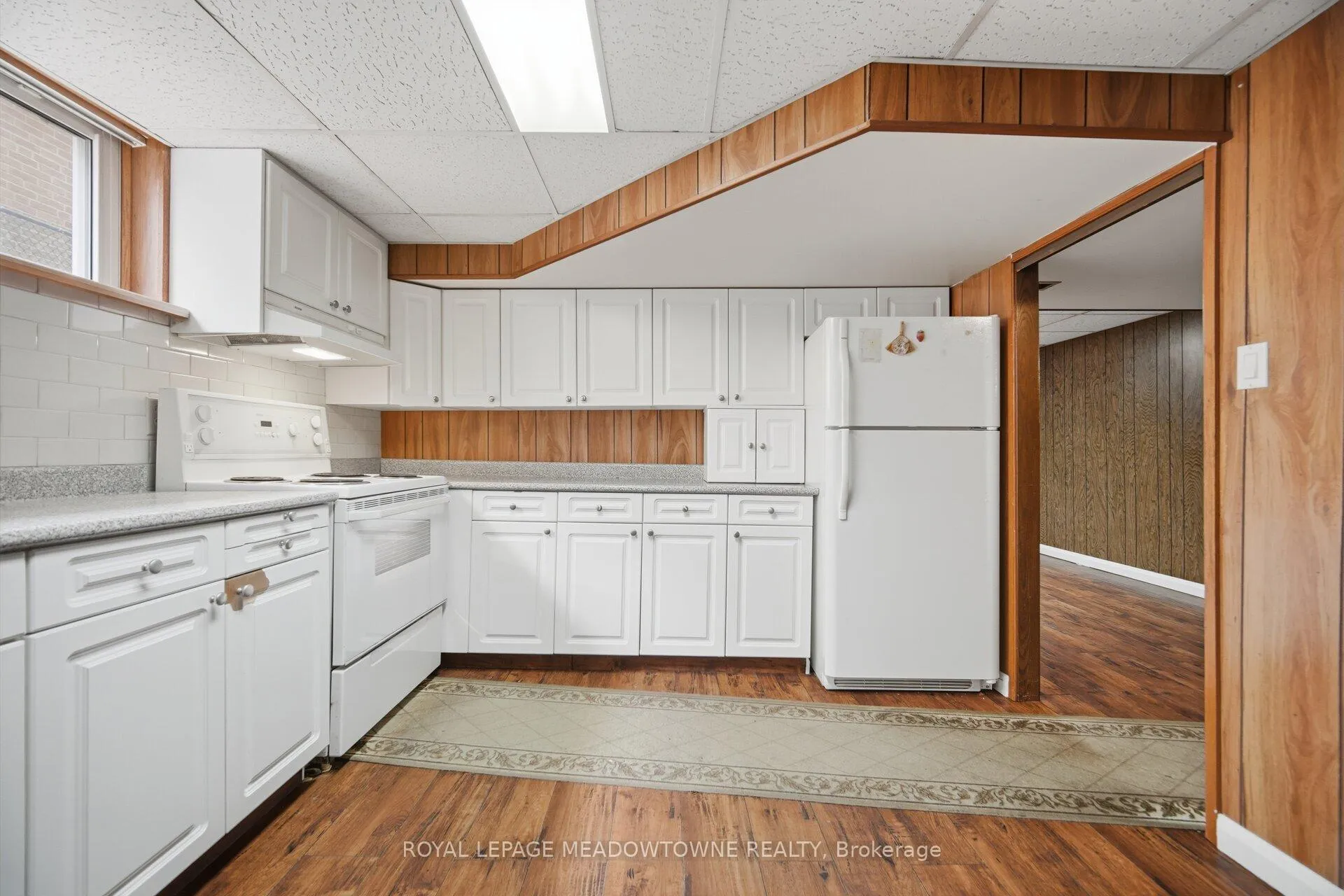 Photo 22 of 854 Runningbrook Drive, Mississauga, Applewood — HOMEH