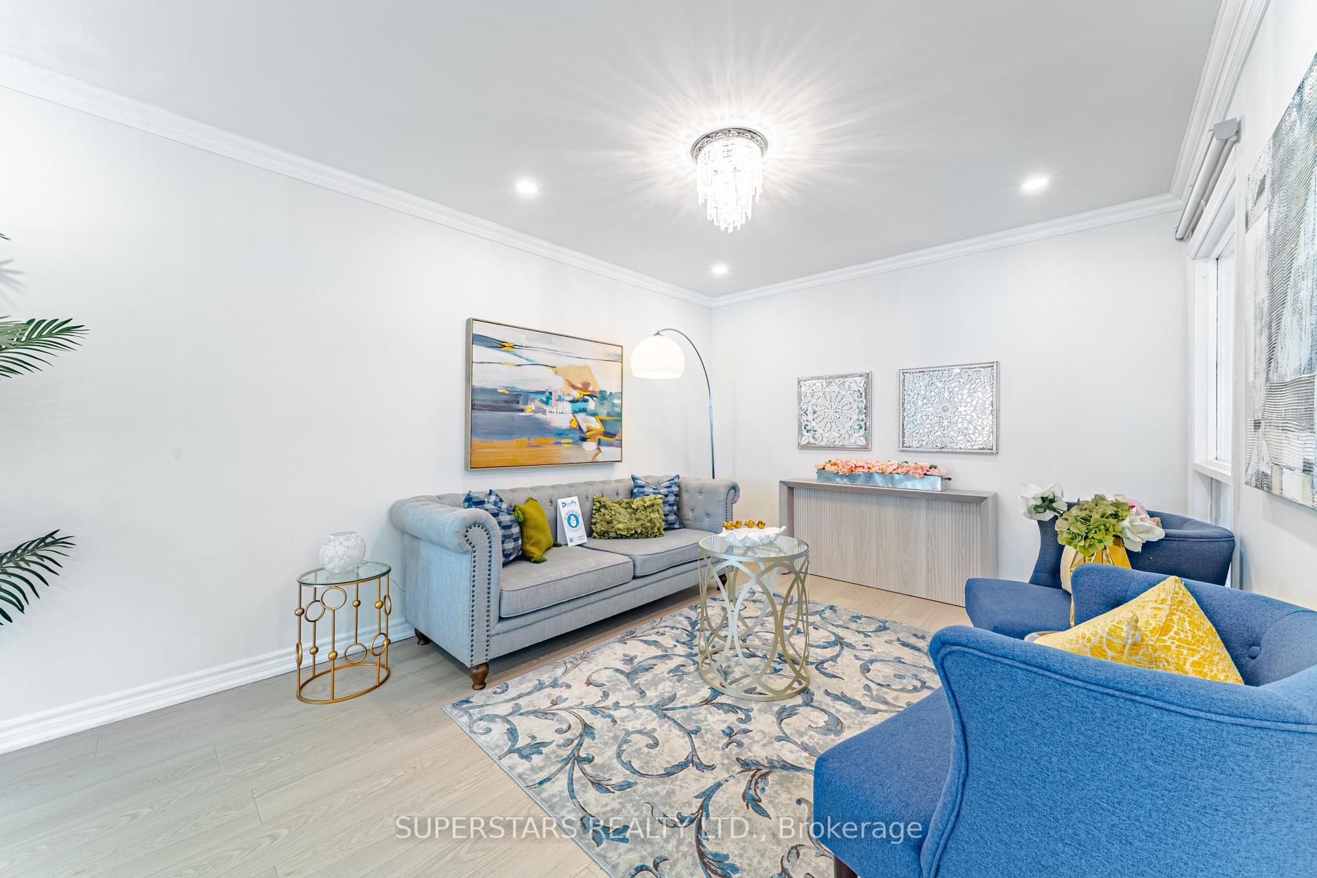 Photo 6 of 32 Neeland Road, Markham, Milliken Mills East — HOMEH