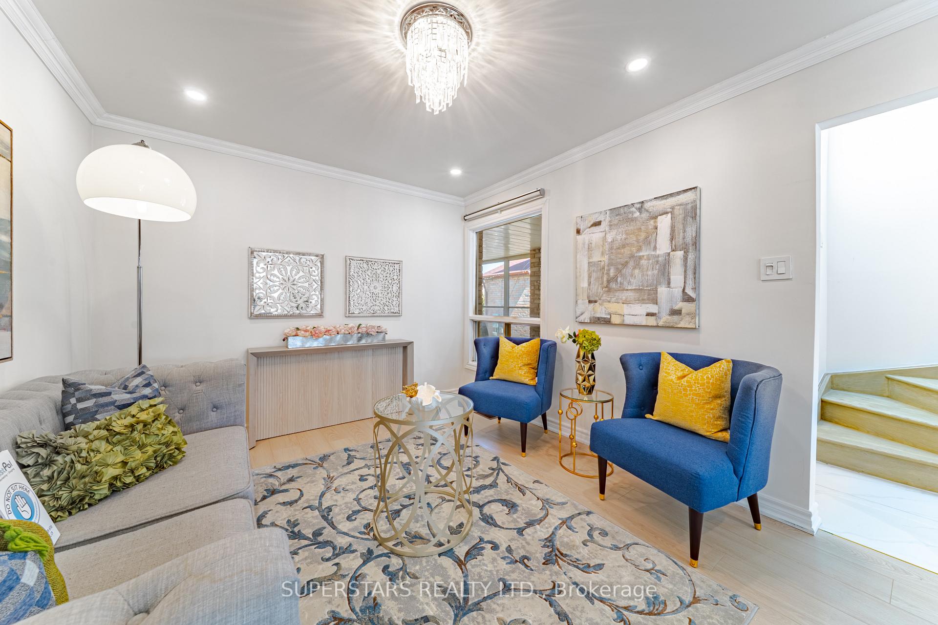 Photo 7 of 32 Neeland Road, Markham, Milliken Mills East — HOMEH