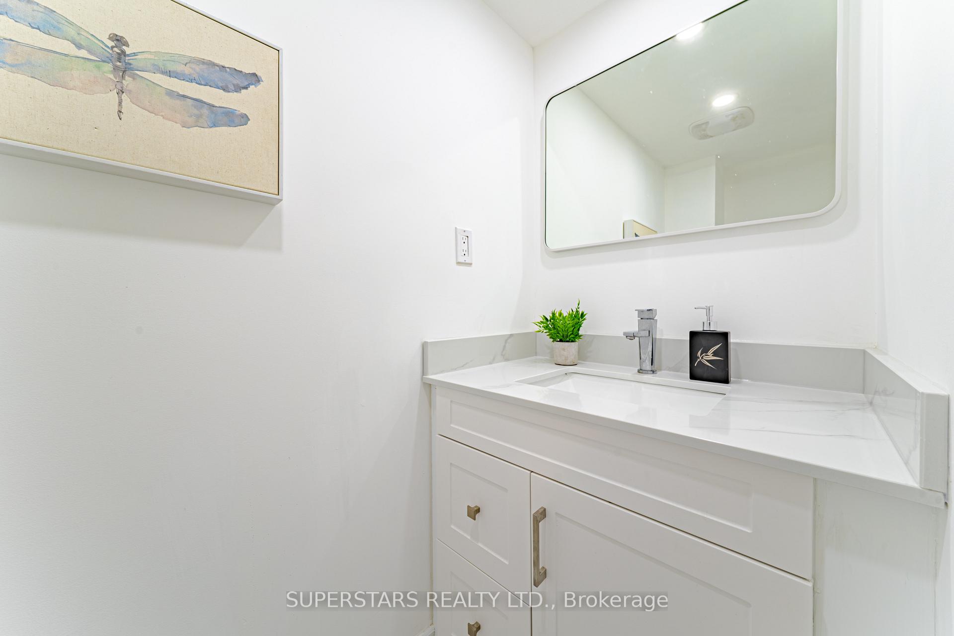 Photo 17 of 32 Neeland Road, Markham, Milliken Mills East — HOMEH