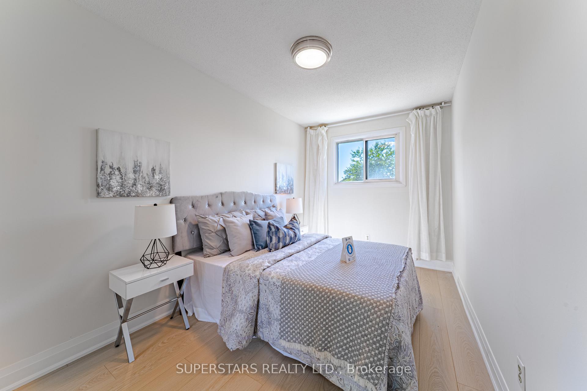 Photo 29 of 32 Neeland Road, Markham, Milliken Mills East — HOMEH