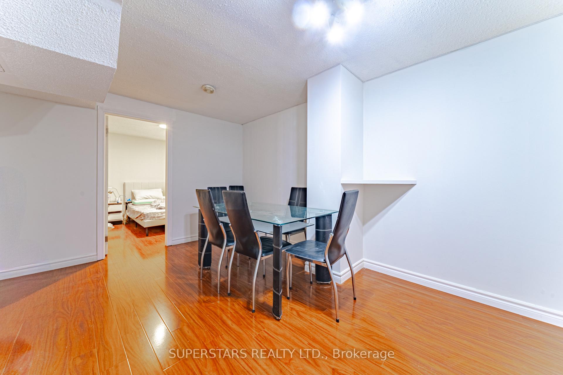 Photo 32 of 32 Neeland Road, Markham, Milliken Mills East — HOMEH