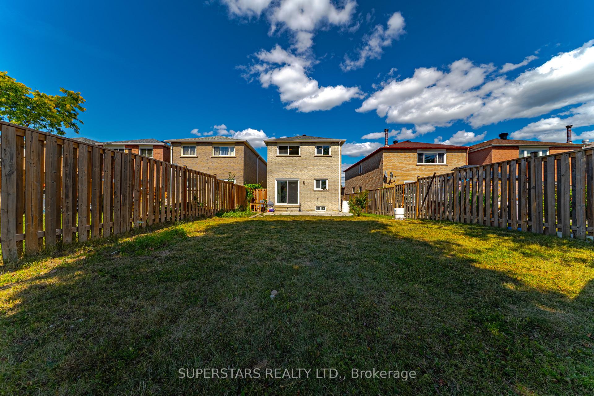 Photo 39 of 32 Neeland Road, Markham, Milliken Mills East — HOMEH