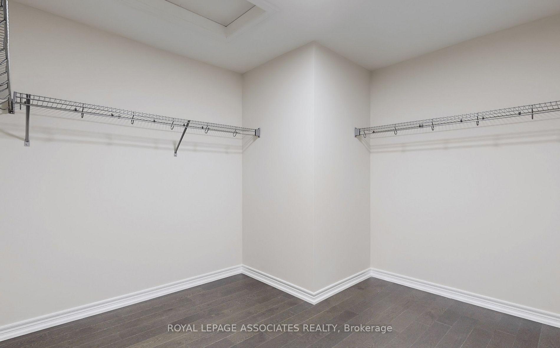 Photo 21 of 6 Callon Drive, Hamilton, Ancaster — HOMEH