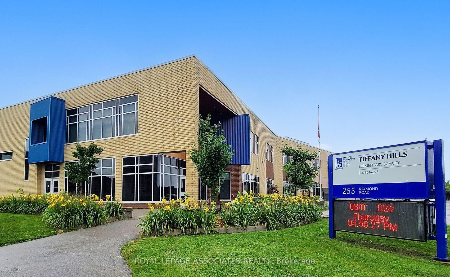 Photo 39 of 6 Callon Drive, Hamilton, Ancaster — HOMEH