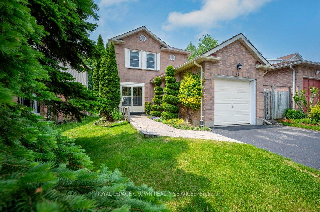 Photo 4 of 48 Resurrection Drive, Kitchener — HOMEH