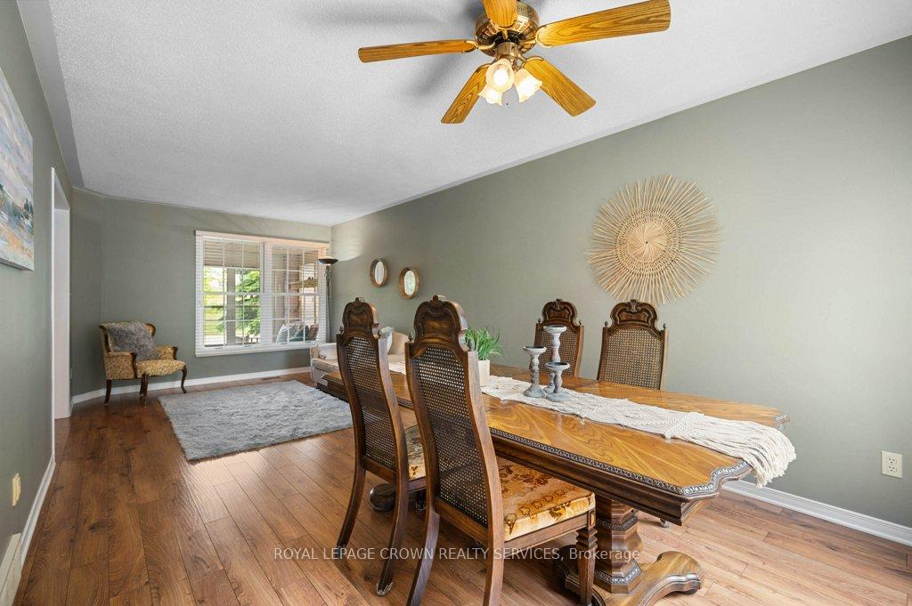 Photo 19 of 48 Resurrection Drive, Kitchener — HOMEH