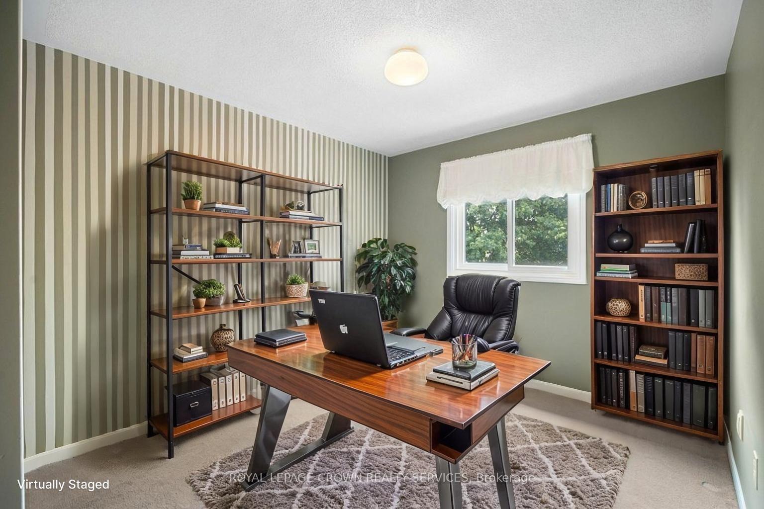 Photo 29 of 48 Resurrection Drive, Kitchener — HOMEH
