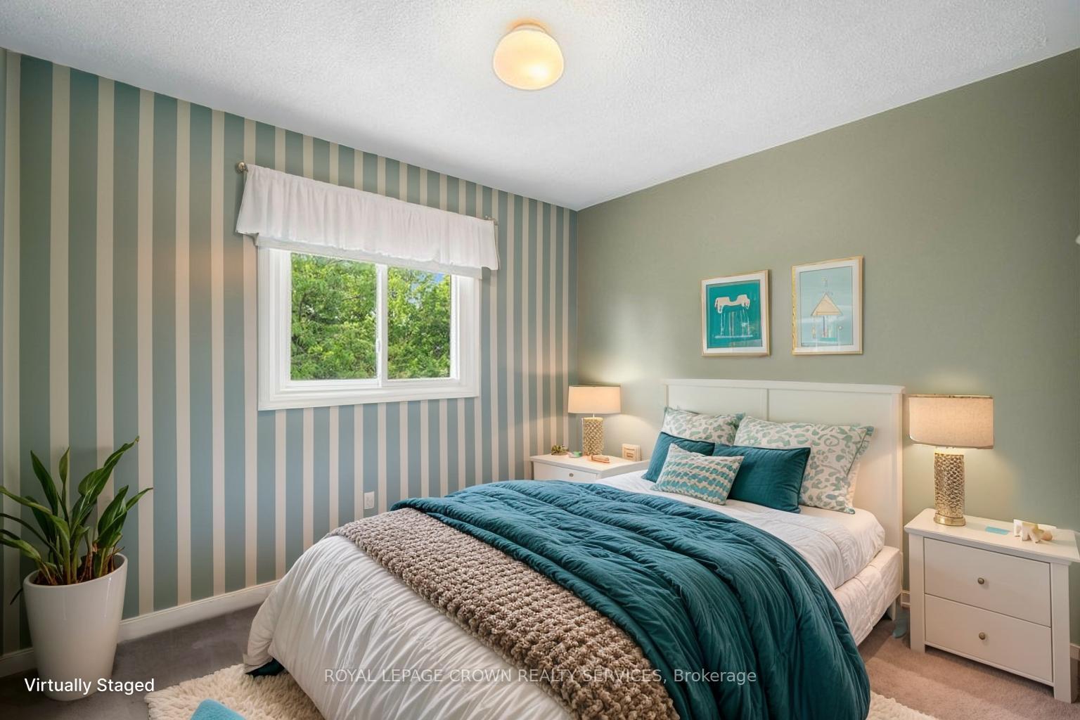 Photo 32 of 48 Resurrection Drive, Kitchener — HOMEH