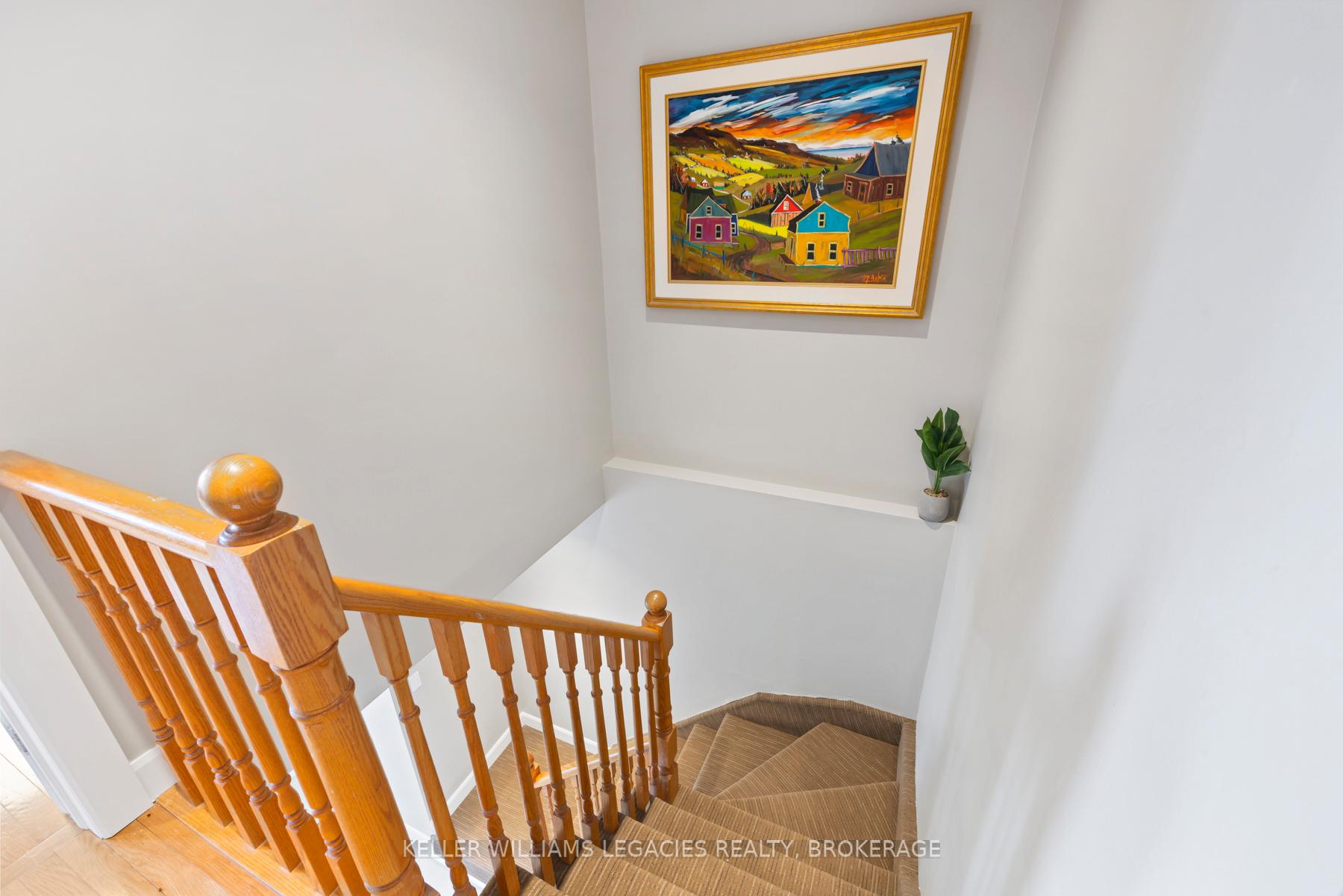 Photo 19 of 22 Rose Abbey Drive, Kingston, Kingston East (Incl Barret Crt) — HOMEH