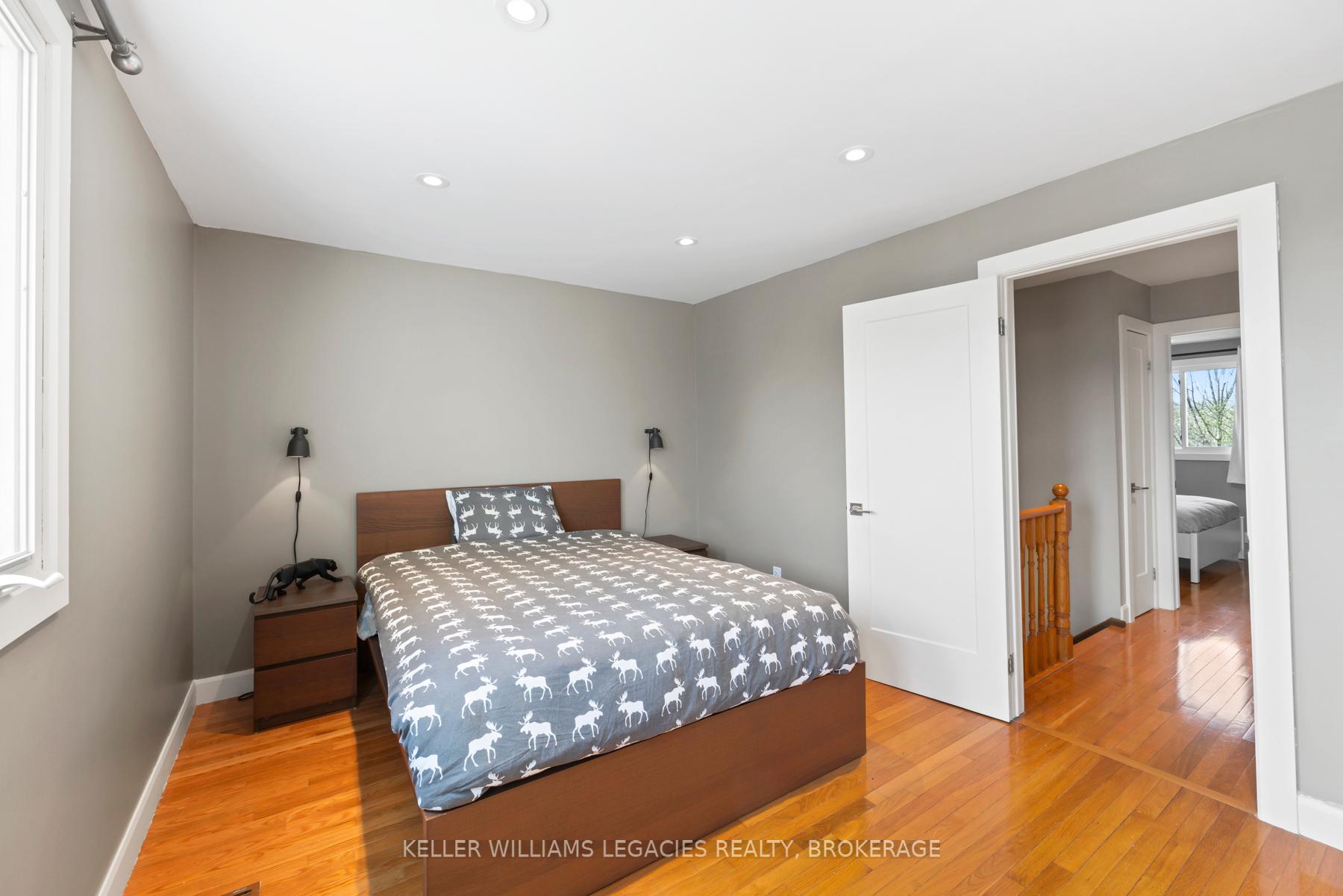 Photo 23 of 22 Rose Abbey Drive, Kingston, Kingston East (Incl Barret Crt) — HOMEH
