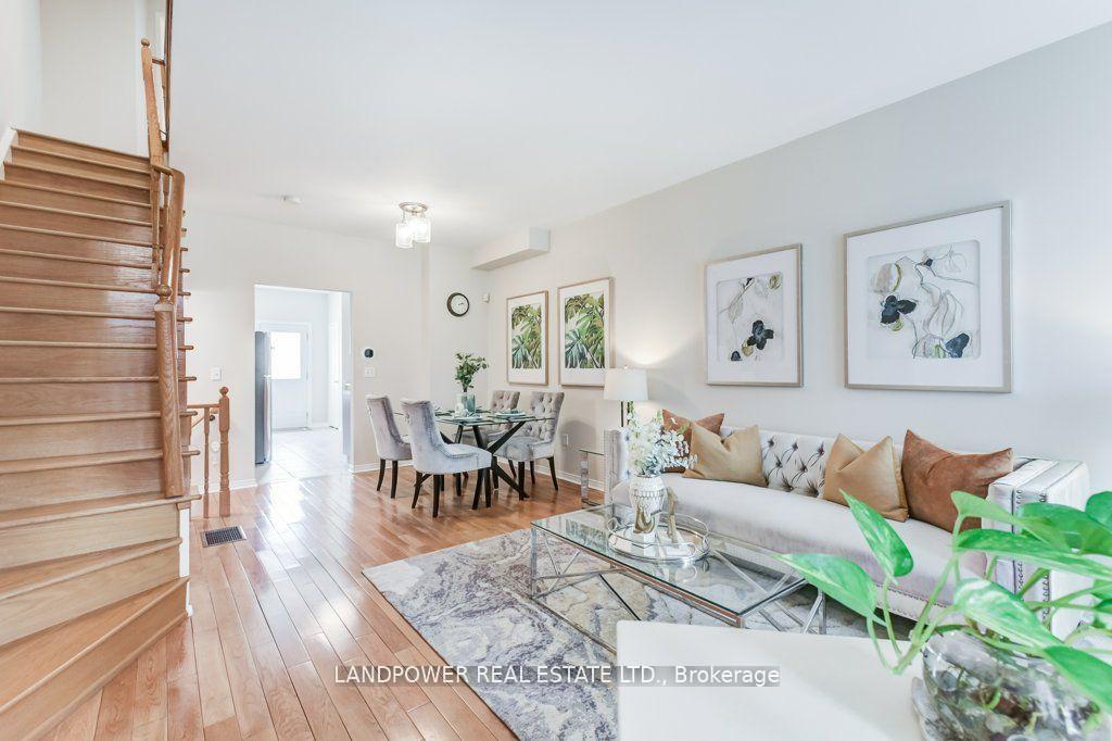 Photo 4 of 165 Bur Oak Avenue, Markham, Berczy — HOMEH