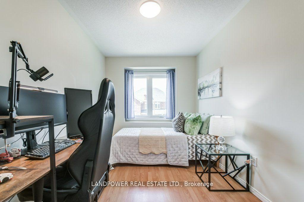 Photo 17 of 165 Bur Oak Avenue, Markham, Berczy — HOMEH