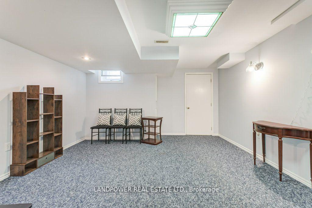 Photo 19 of 165 Bur Oak Avenue, Markham, Berczy — HOMEH