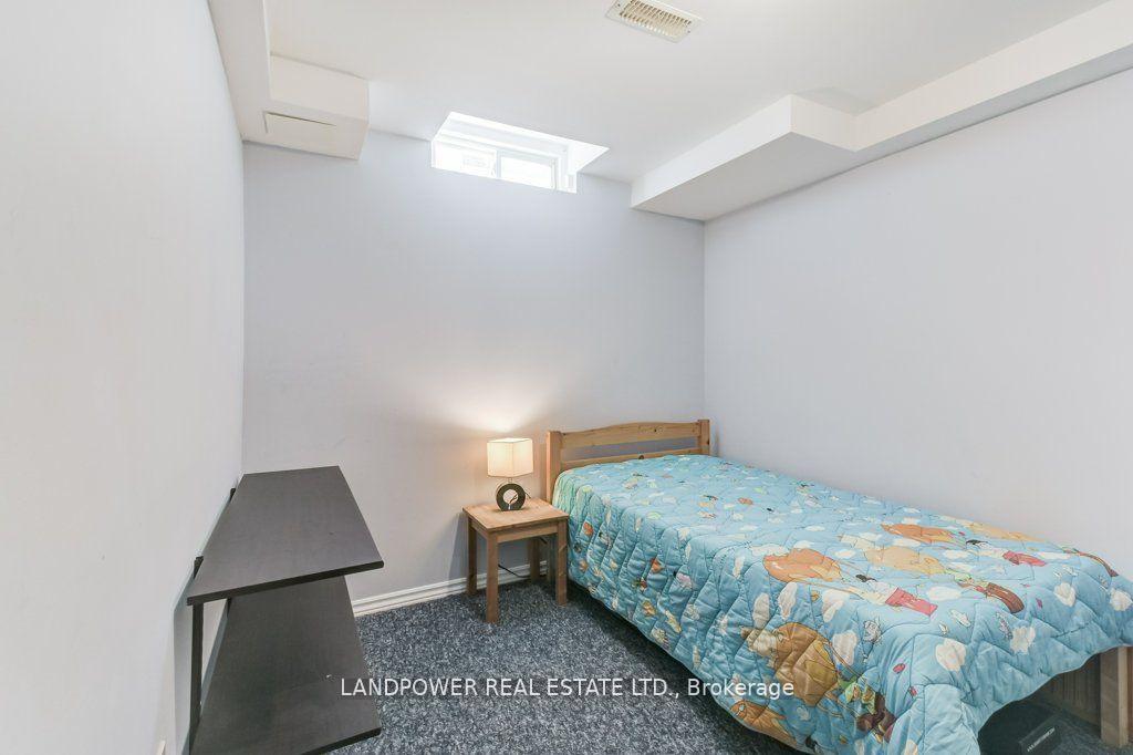 Photo 20 of 165 Bur Oak Avenue, Markham, Berczy — HOMEH