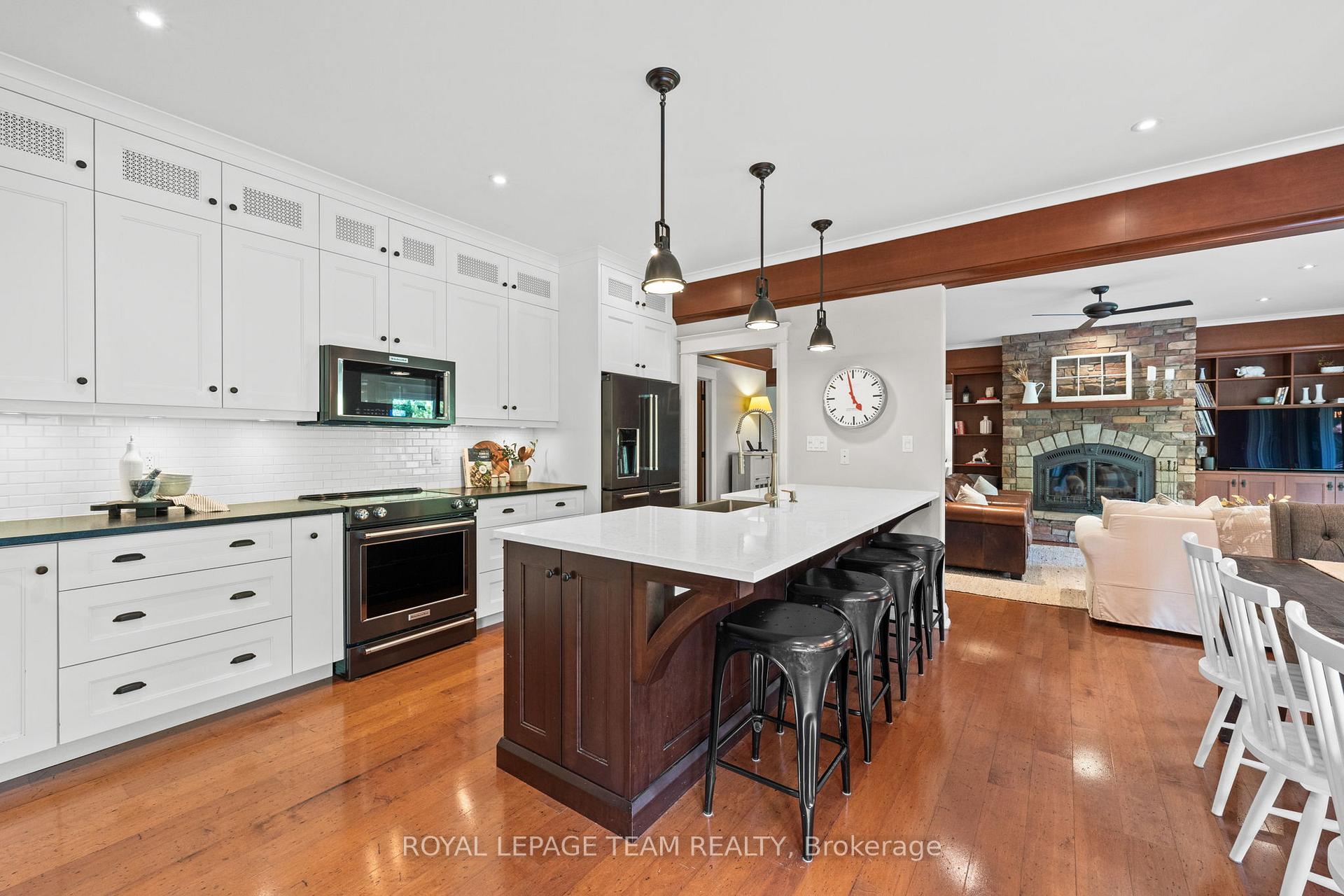 Photo 10 of 1560 Maley Lane, Ottawa, Kanata - Rural Kanata (Central) — HOMEH