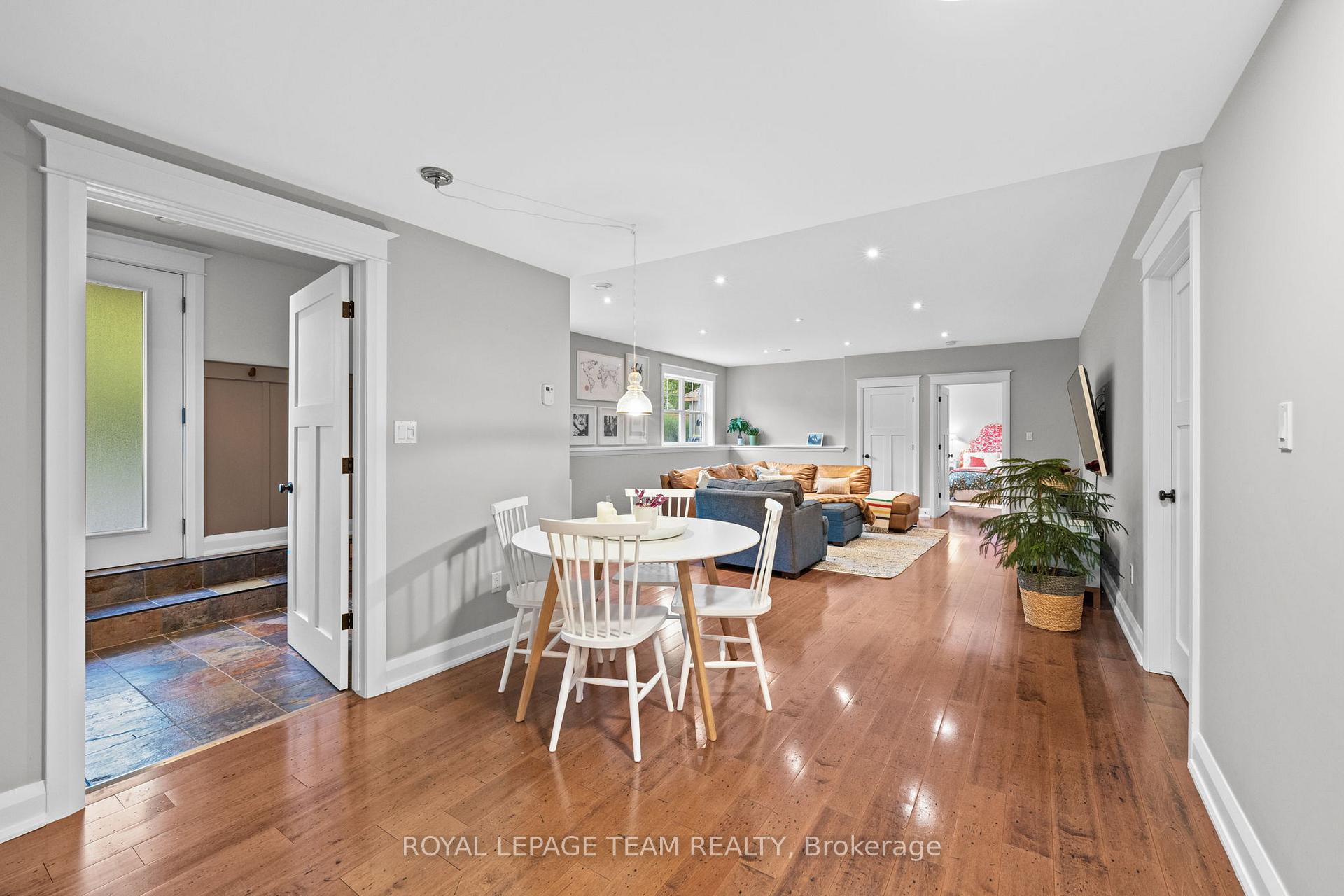 Photo 24 of 1560 Maley Lane, Ottawa, Kanata - Rural Kanata (Central) — HOMEH