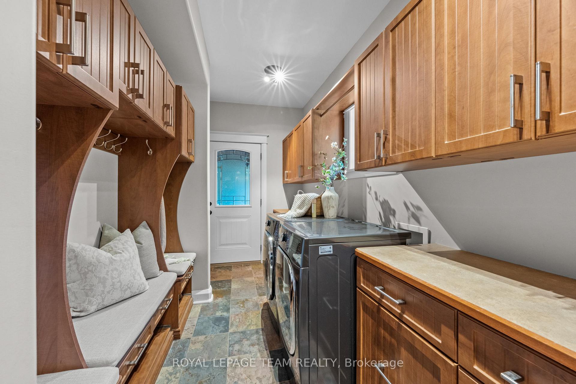 Photo 32 of 1560 Maley Lane, Ottawa, Kanata - Rural Kanata (Central) — HOMEH
