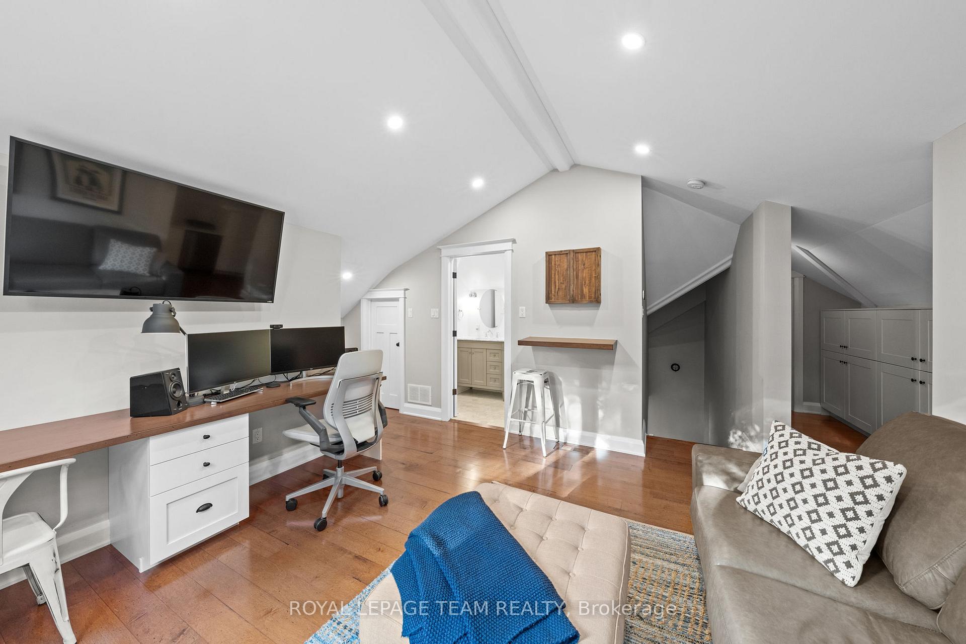 Photo 35 of 1560 Maley Lane, Ottawa, Kanata - Rural Kanata (Central) — HOMEH