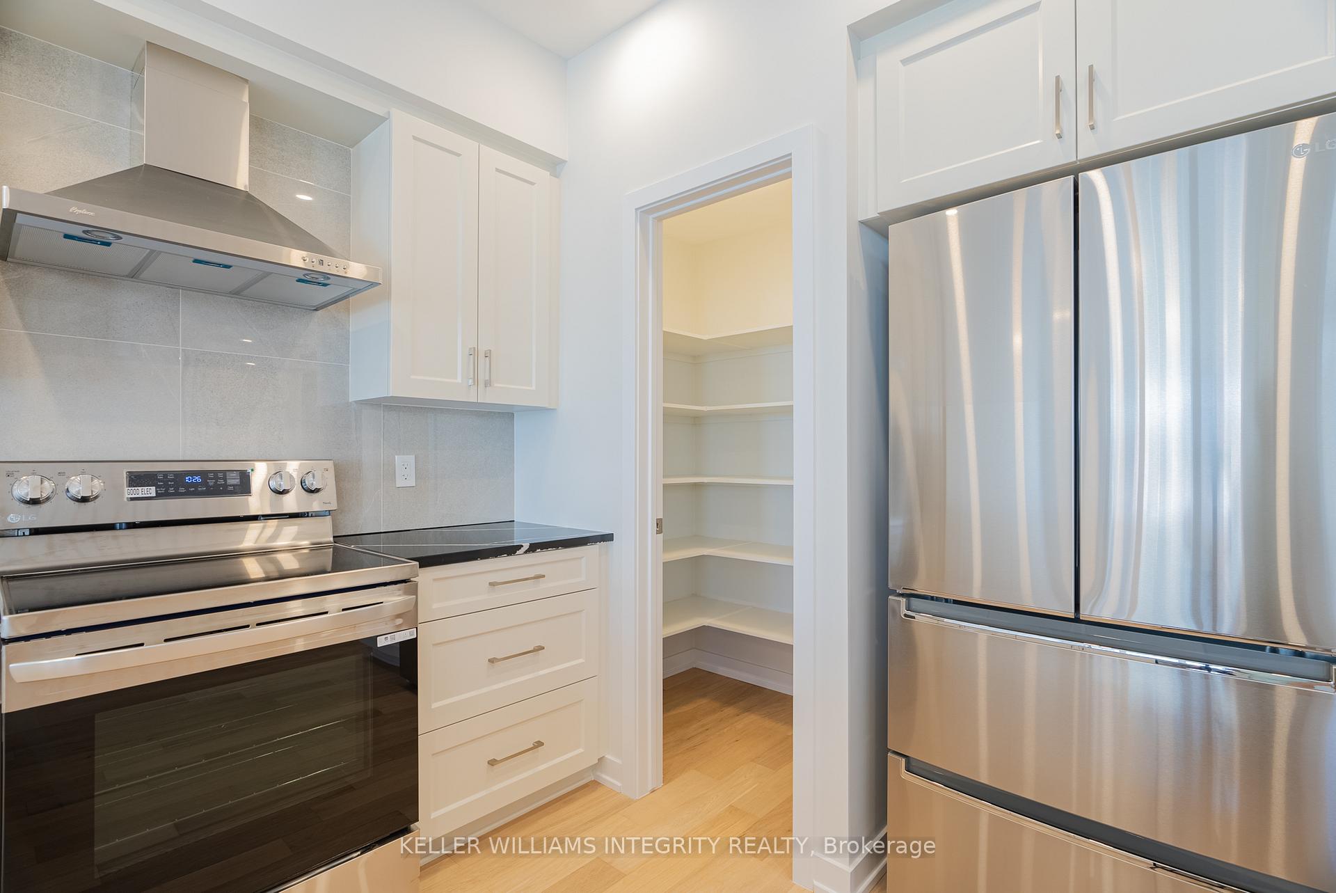 Photo 7 of 364 Walden Drive, Ottawa, Kanata - Kanata Lakes/Heritage Hills — HOMEH