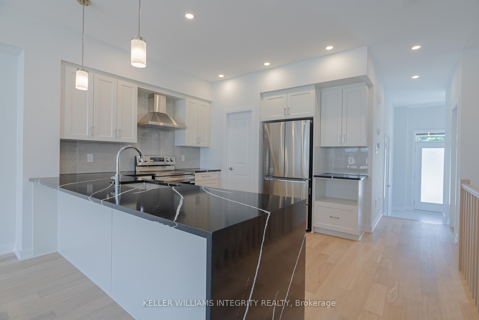 Photo 8 of 364 Walden Drive, Ottawa, Kanata - Kanata Lakes/Heritage Hills — HOMEH