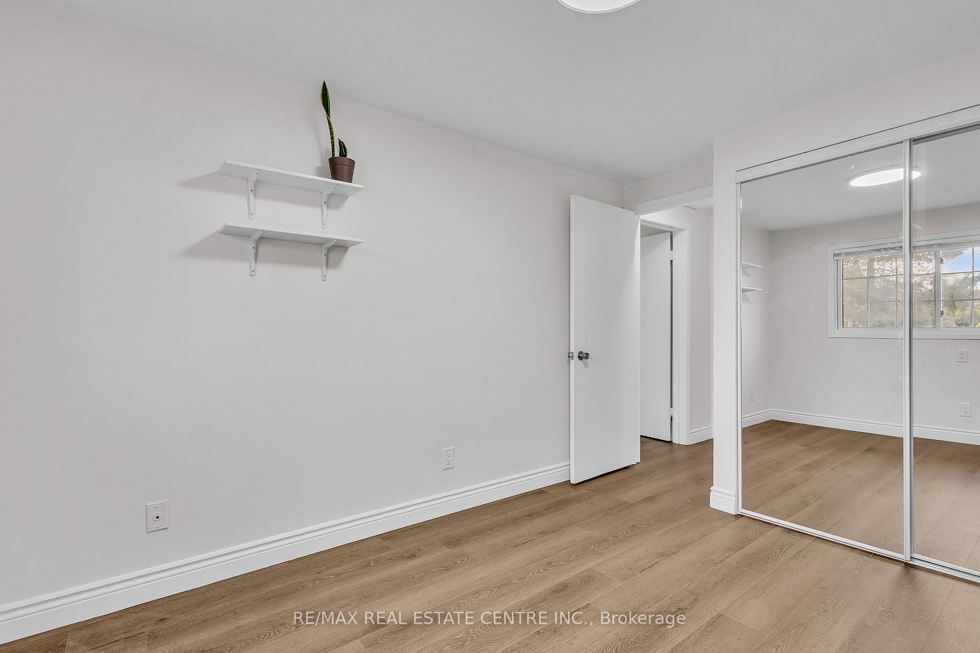 Photo 23 of 88 Baird Avenue, Kitchener — HOMEH