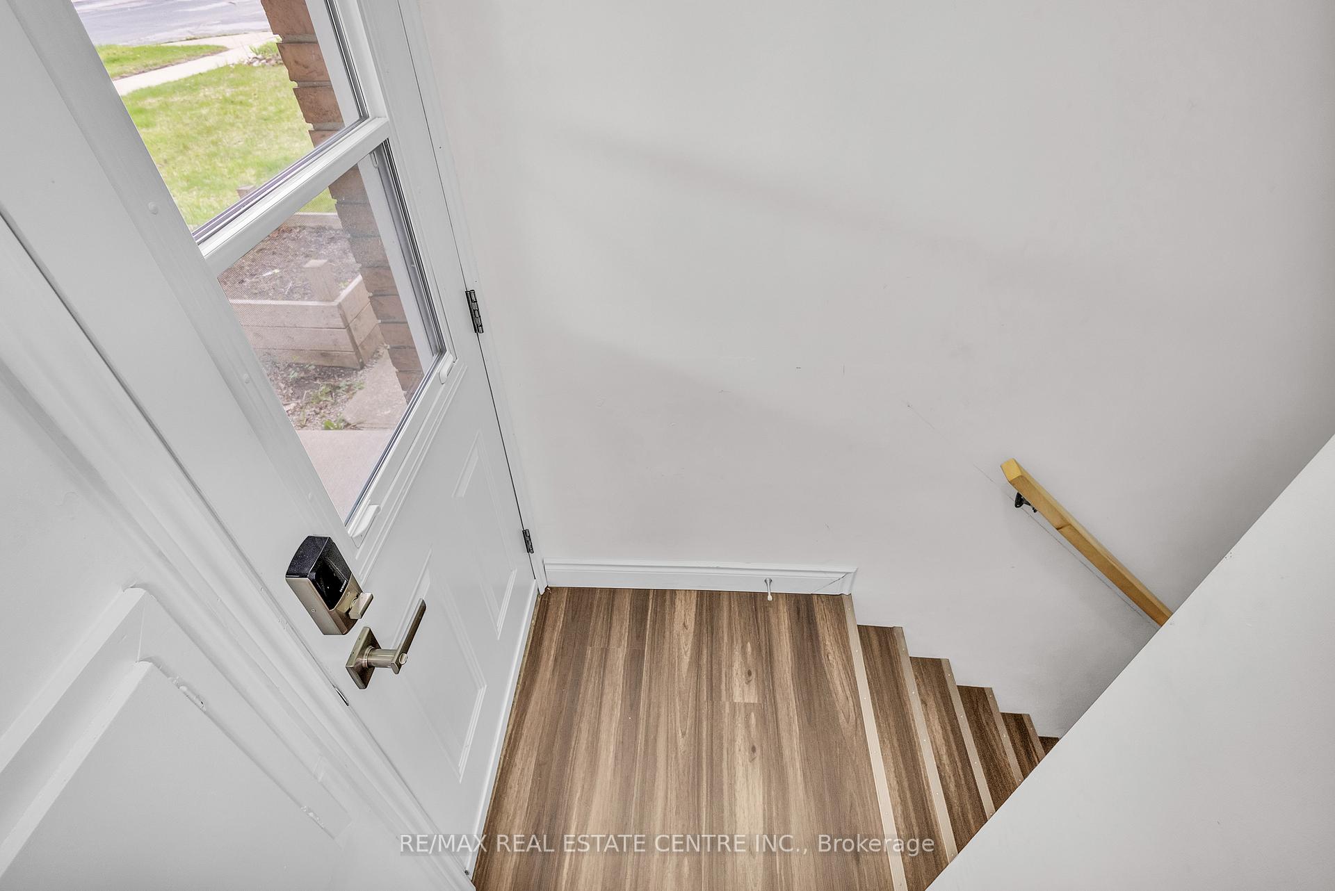 Photo 24 of 88 Baird Avenue, Kitchener — HOMEH