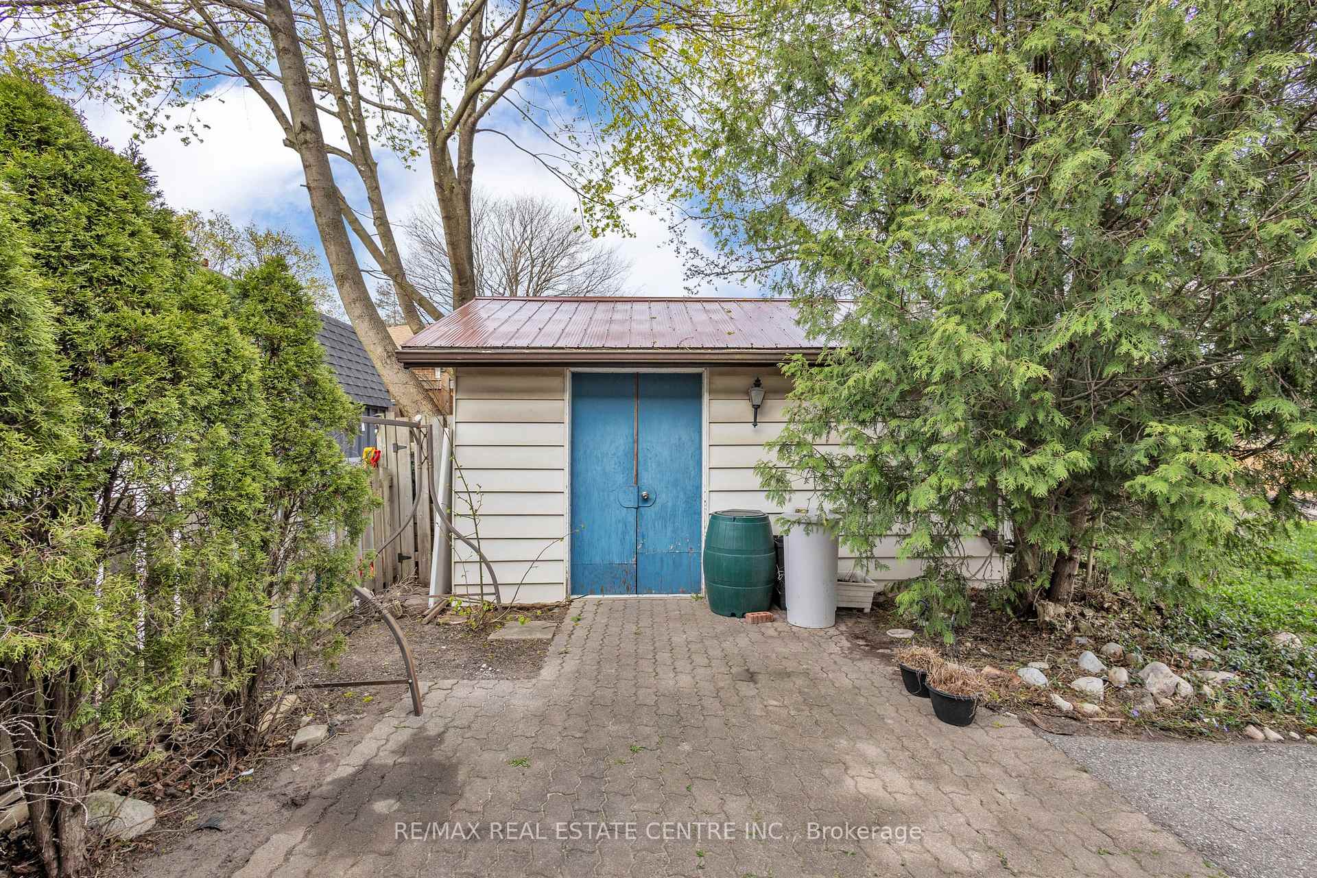 Photo 35 of 88 Baird Avenue, Kitchener — HOMEH
