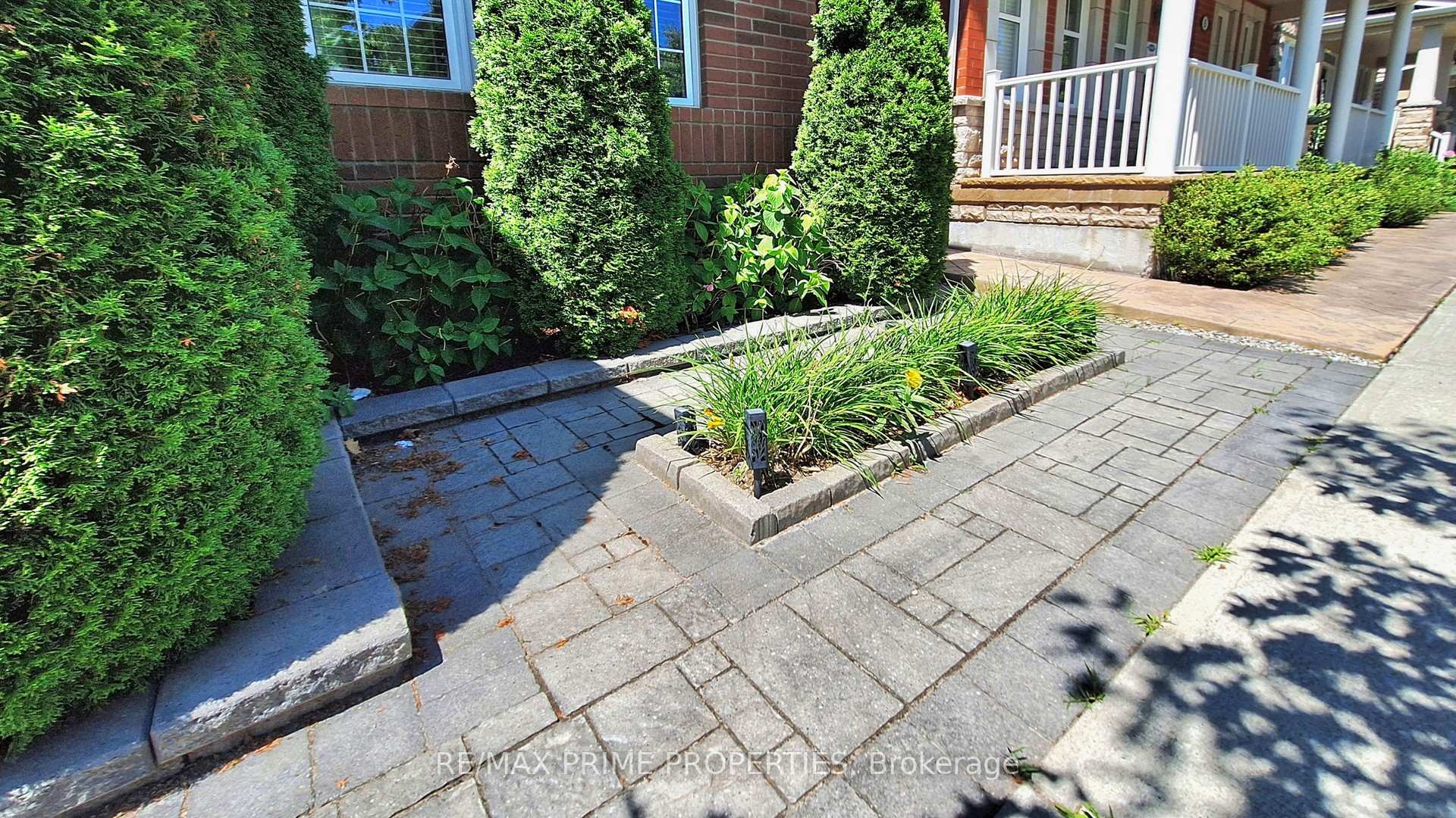 Photo 38 of 4 Wagon Works Street, Markham, Cornell — HOMEH