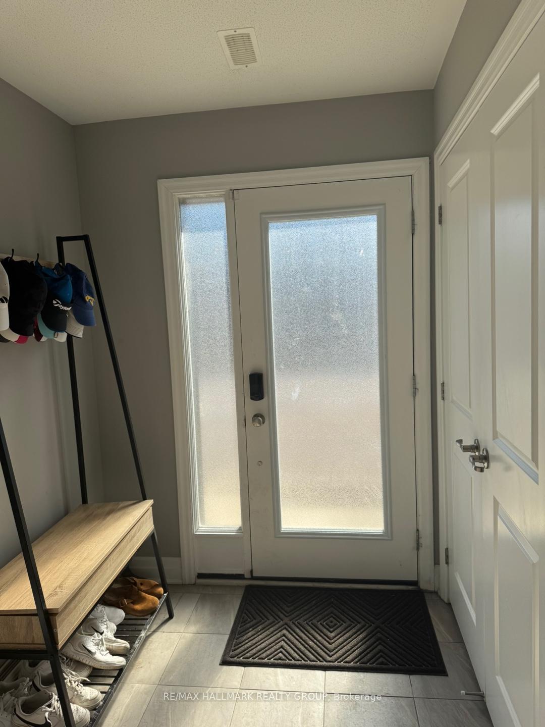 Photo 7 of 36 Squashberry Lane, Ottawa, Kanata - Emerald Meadows/Trailwest — HOMEH