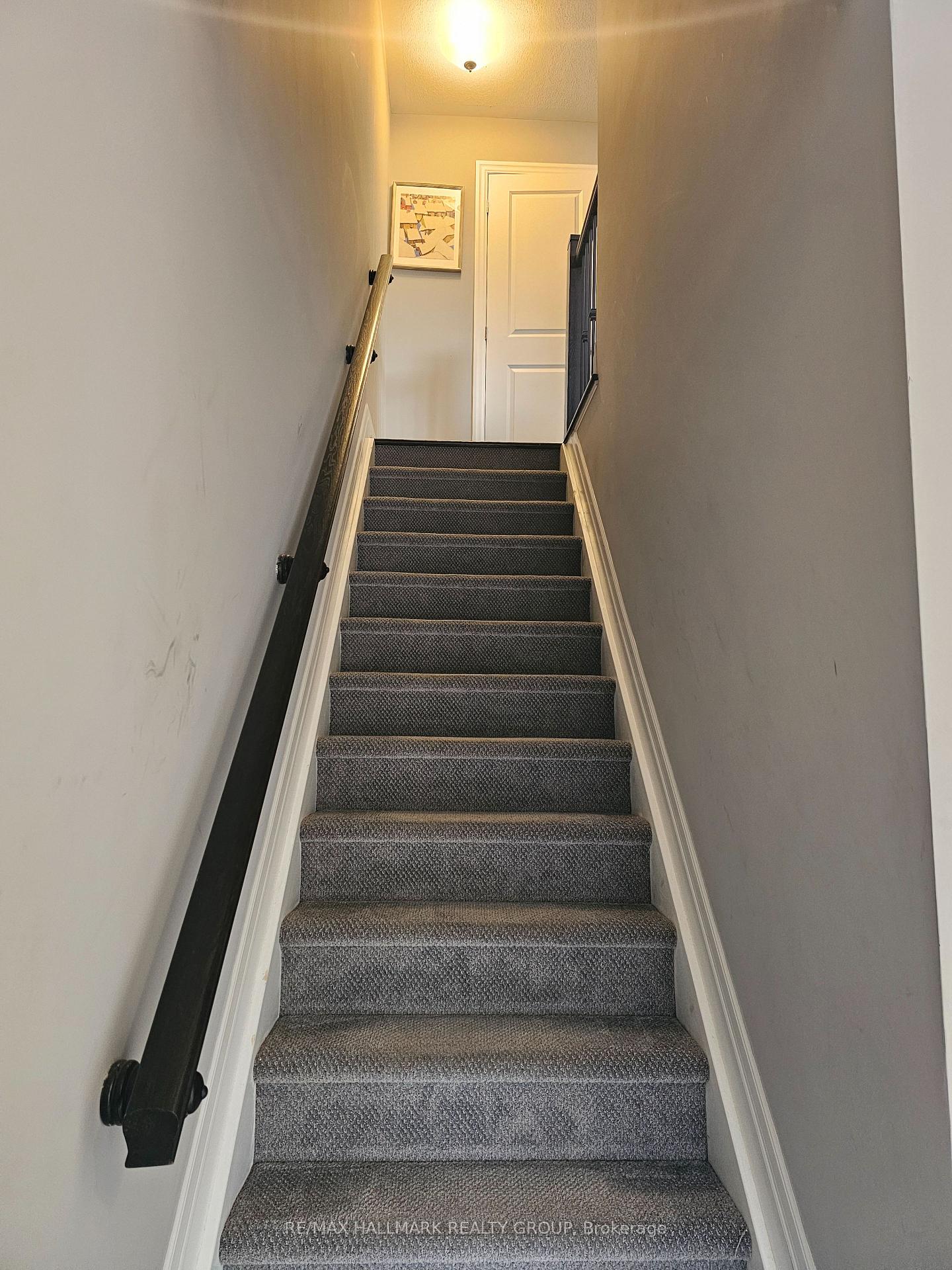 Photo 8 of 36 Squashberry Lane, Ottawa, Kanata - Emerald Meadows/Trailwest — HOMEH