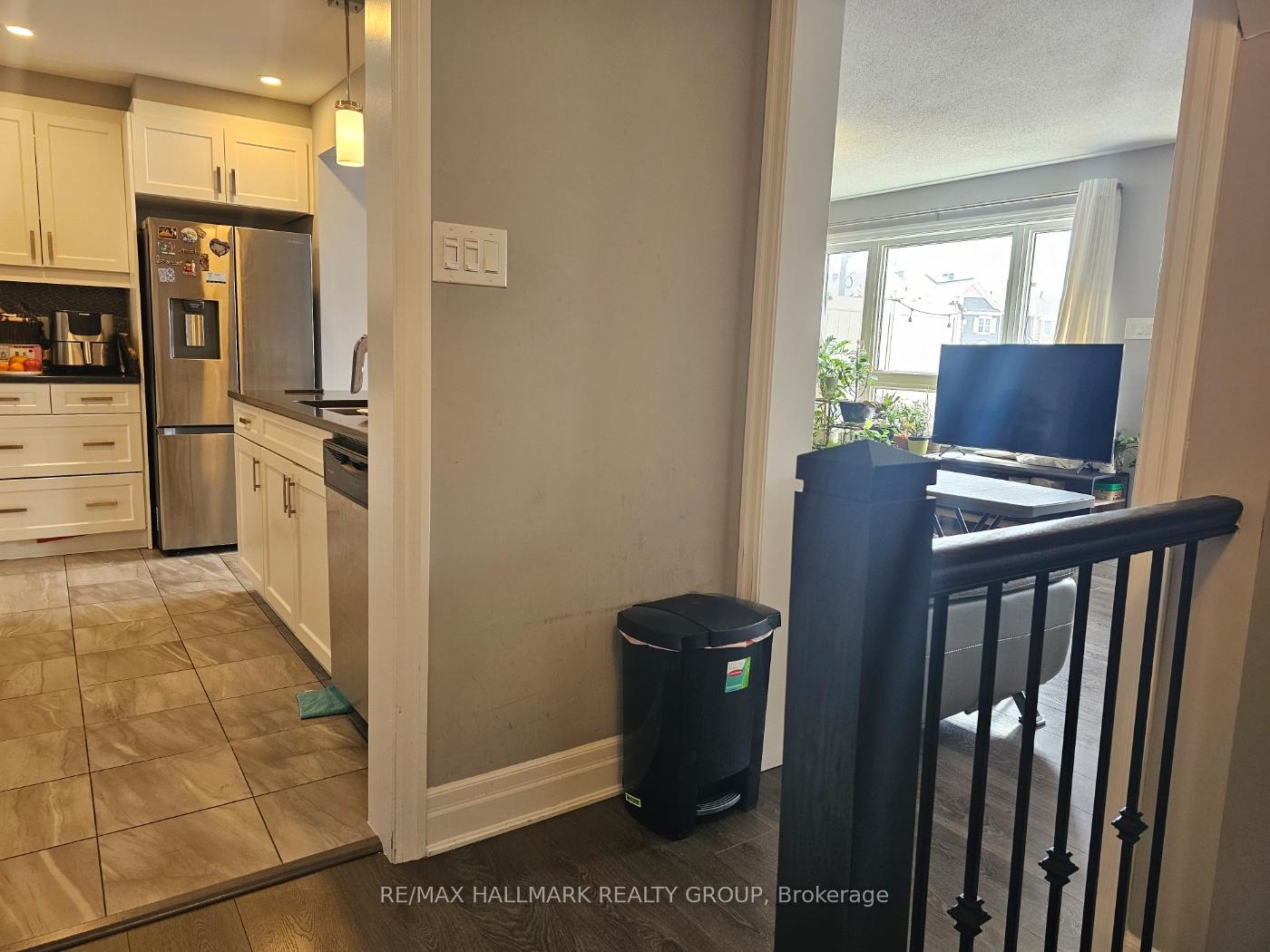 Photo 11 of 36 Squashberry Lane, Ottawa, Kanata - Emerald Meadows/Trailwest — HOMEH