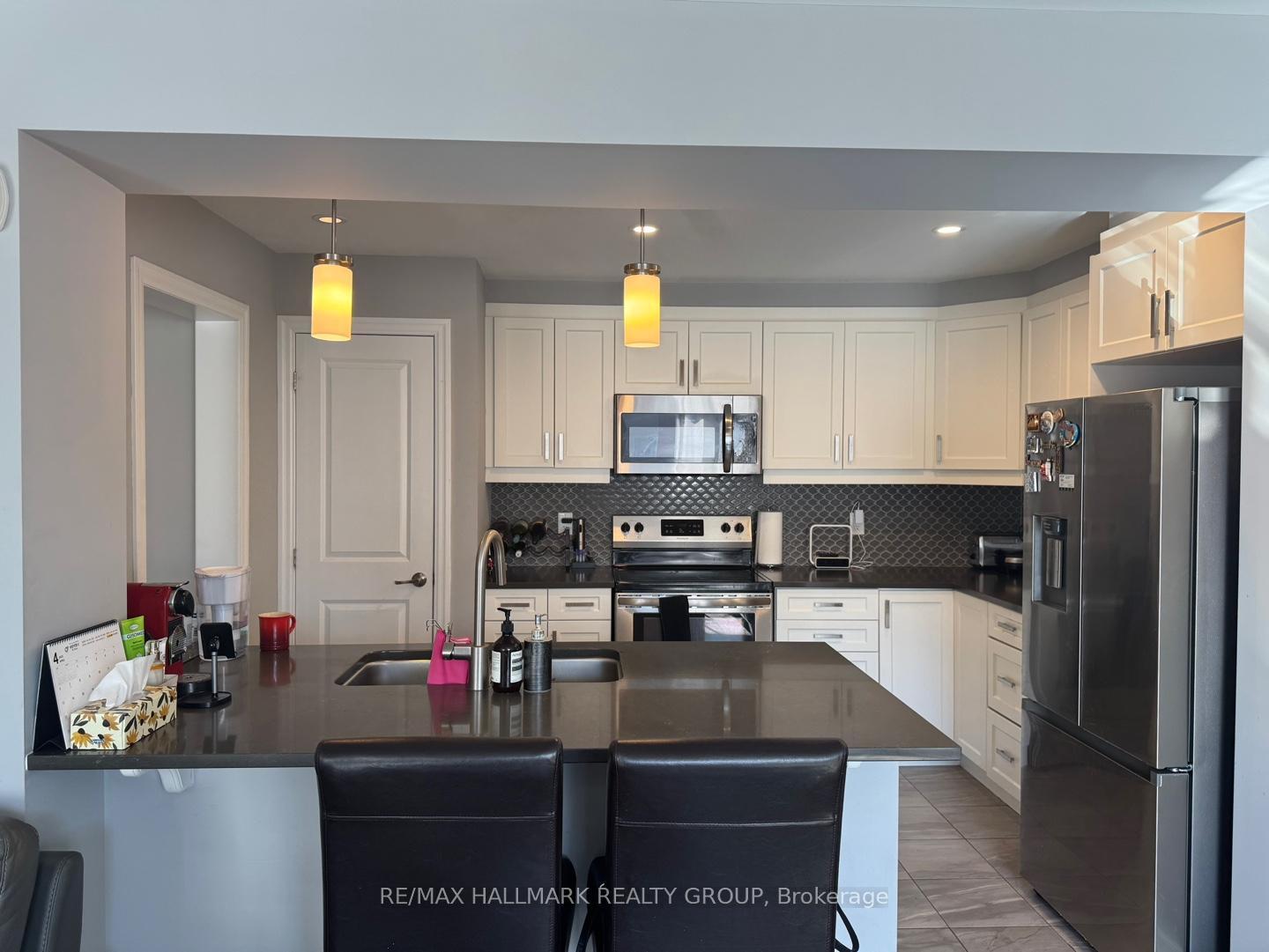 Photo 17 of 36 Squashberry Lane, Ottawa, Kanata - Emerald Meadows/Trailwest — HOMEH