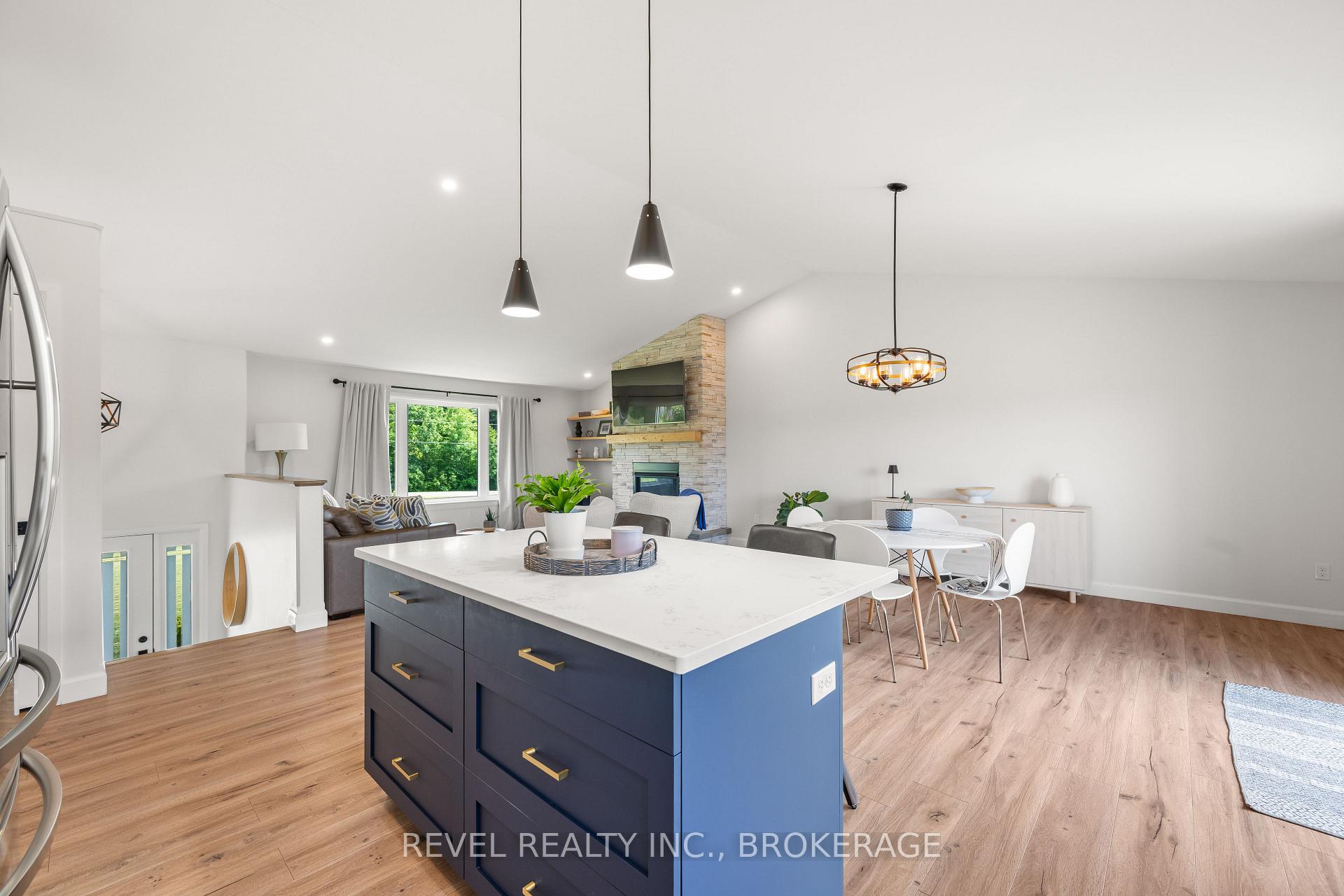 Photo 15 of 2962 4th Concession Road, Kingston, City North of 401 — HOMEH