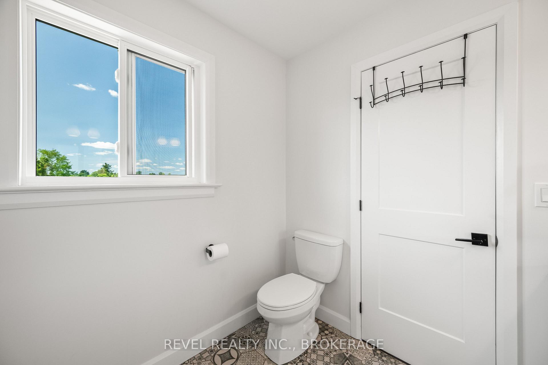 Photo 27 of 2962 4th Concession Road, Kingston, City North of 401 — HOMEH