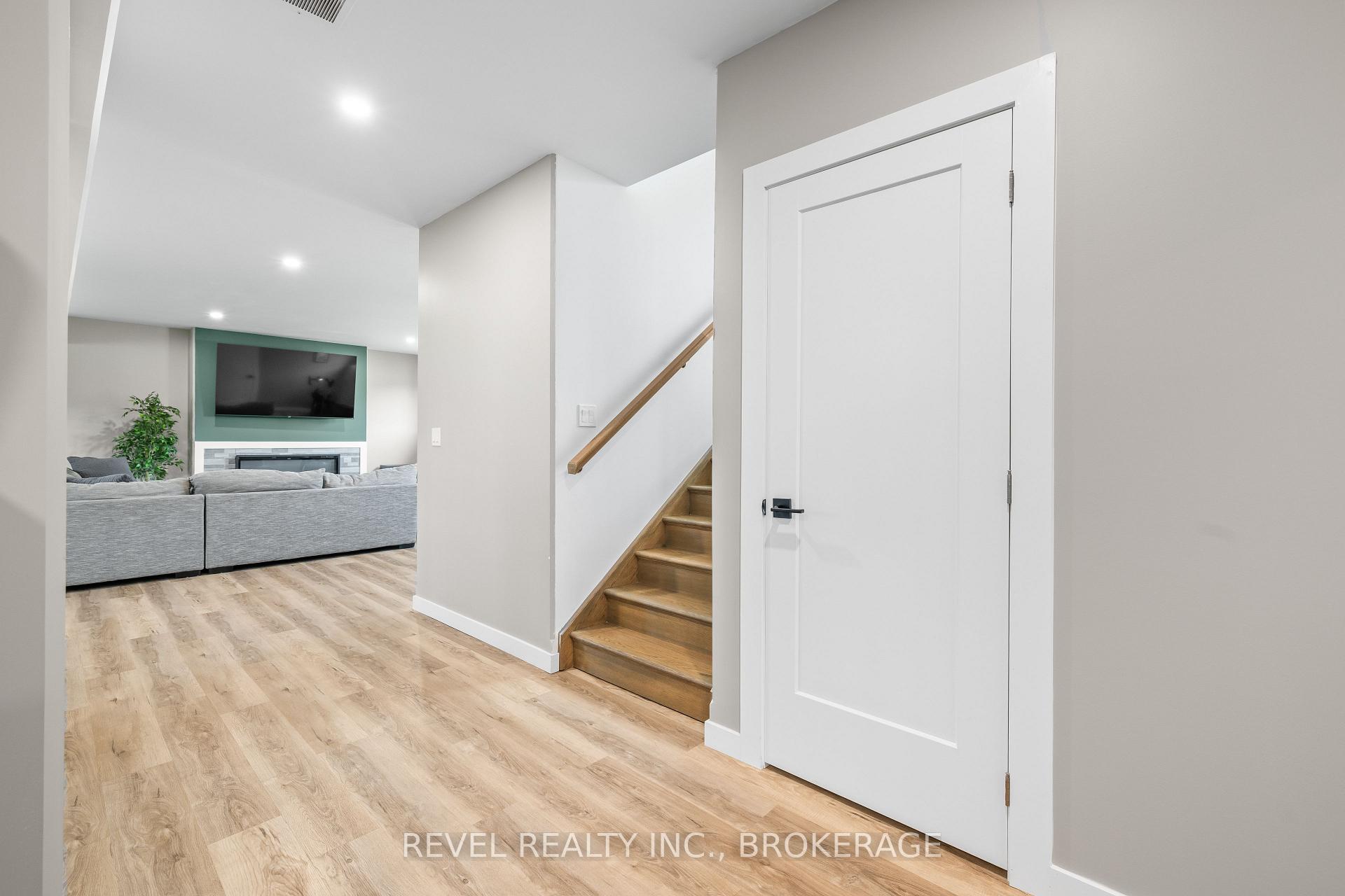 Photo 33 of 2962 4th Concession Road, Kingston, City North of 401 — HOMEH