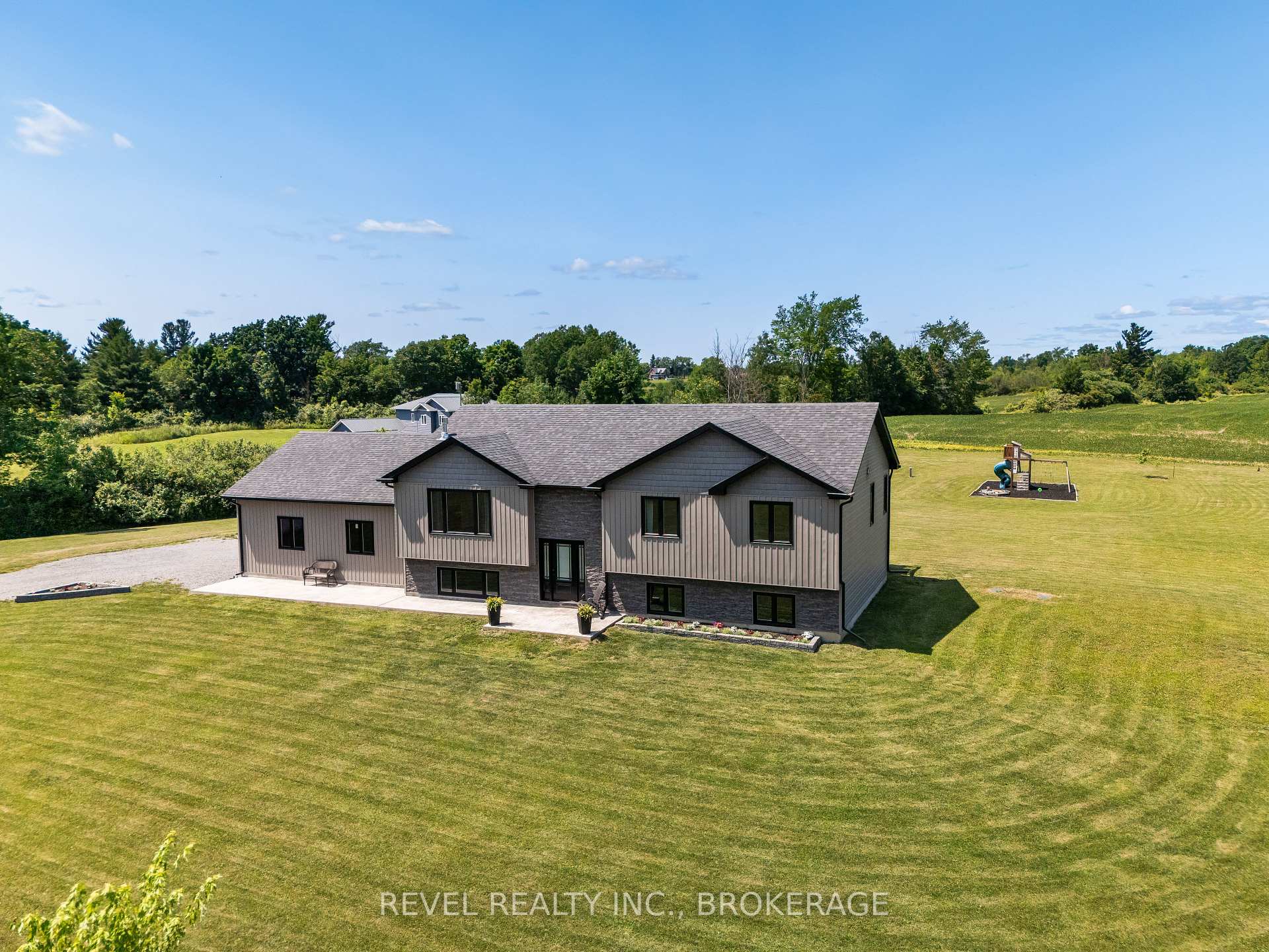 Photo 43 of 2962 4th Concession Road, Kingston, City North of 401 — HOMEH