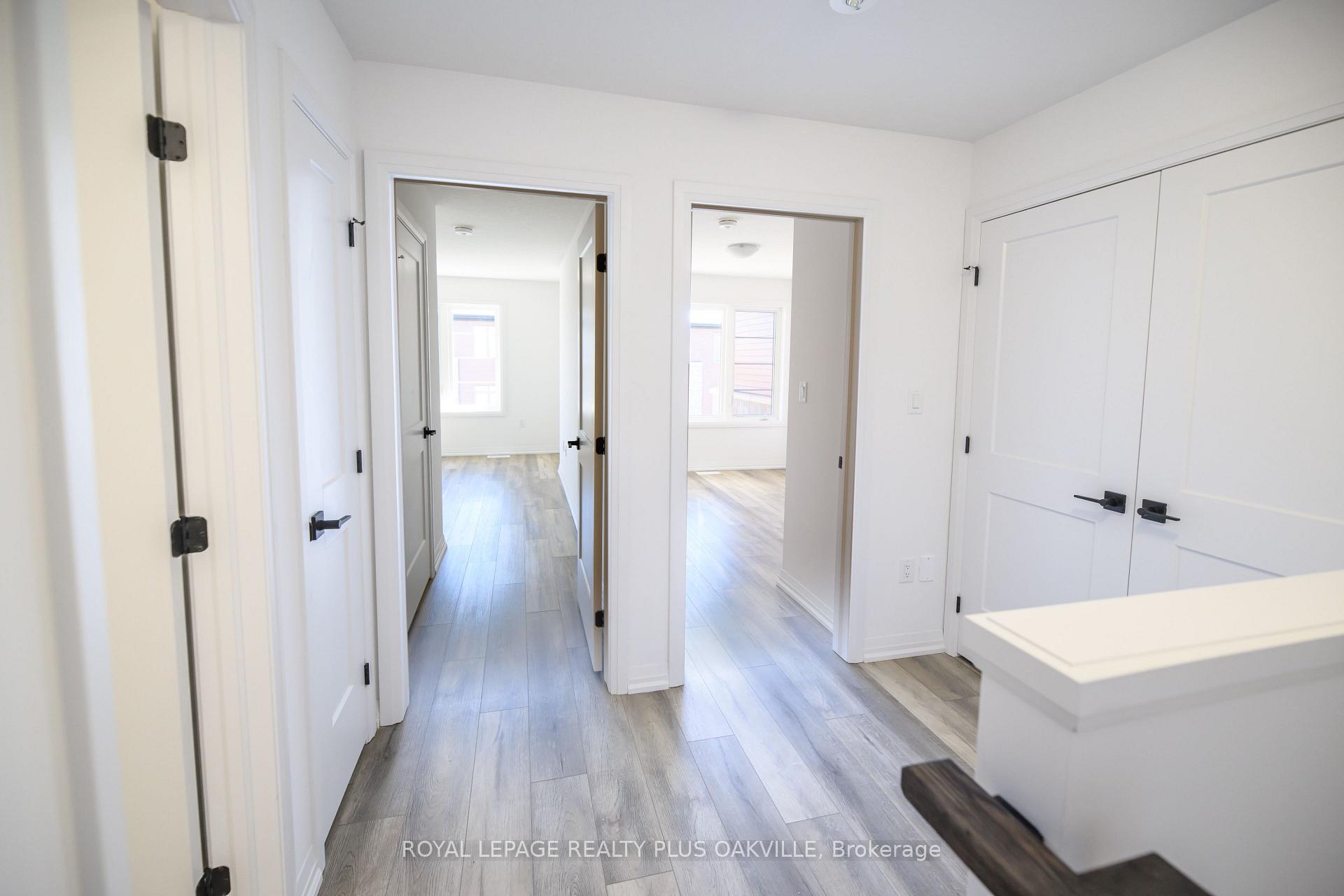 Photo 17 of Unit 116, 61 Soho Street, Hamilton, Stoney Creek — HOMEH