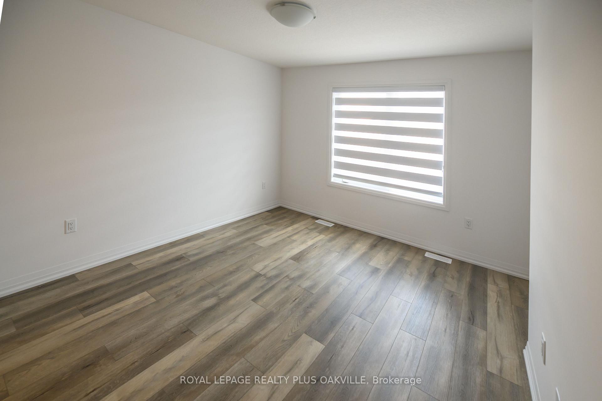 Photo 19 of Unit 116, 61 Soho Street, Hamilton, Stoney Creek — HOMEH