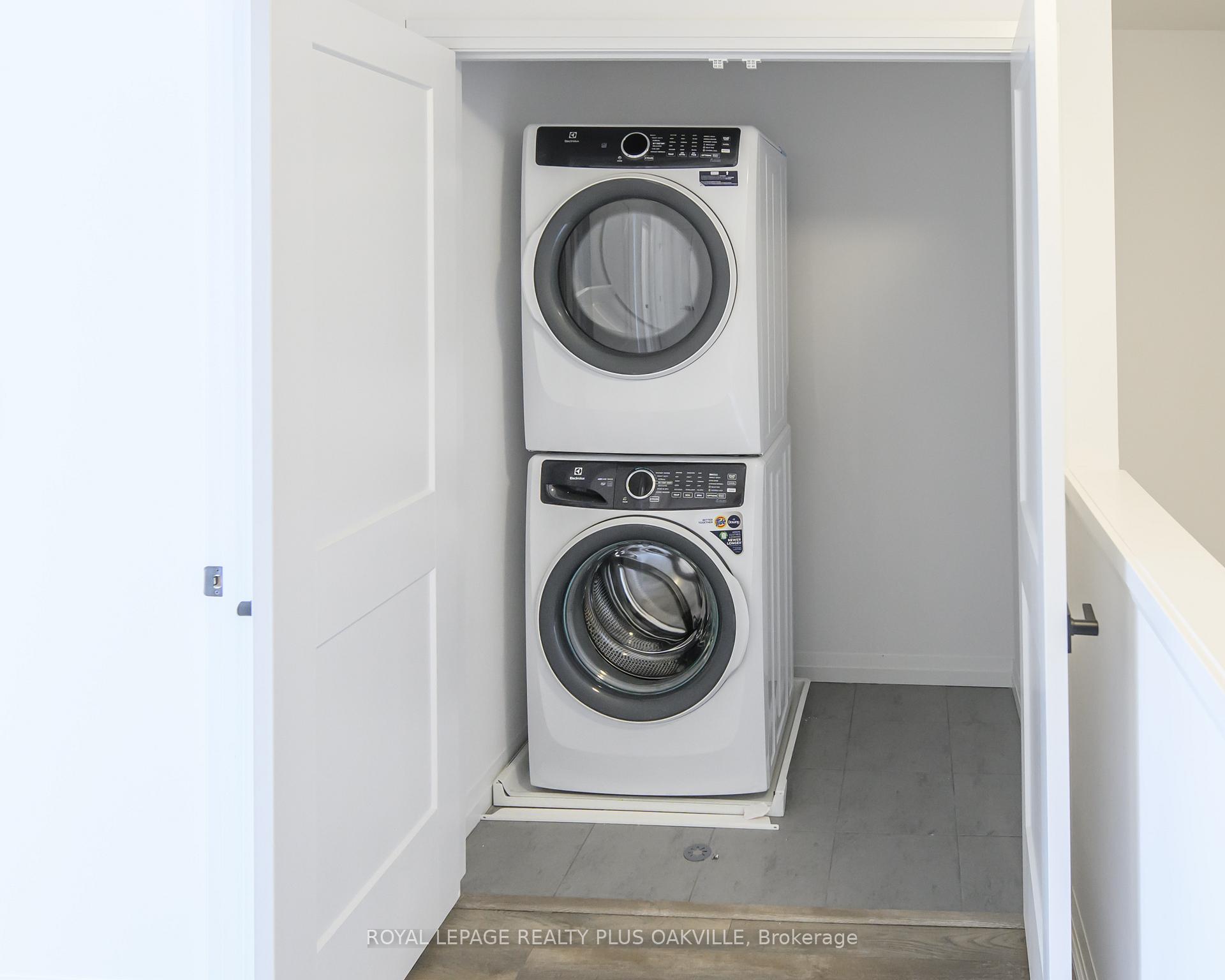 Photo 27 of Unit 116, 61 Soho Street, Hamilton, Stoney Creek — HOMEH