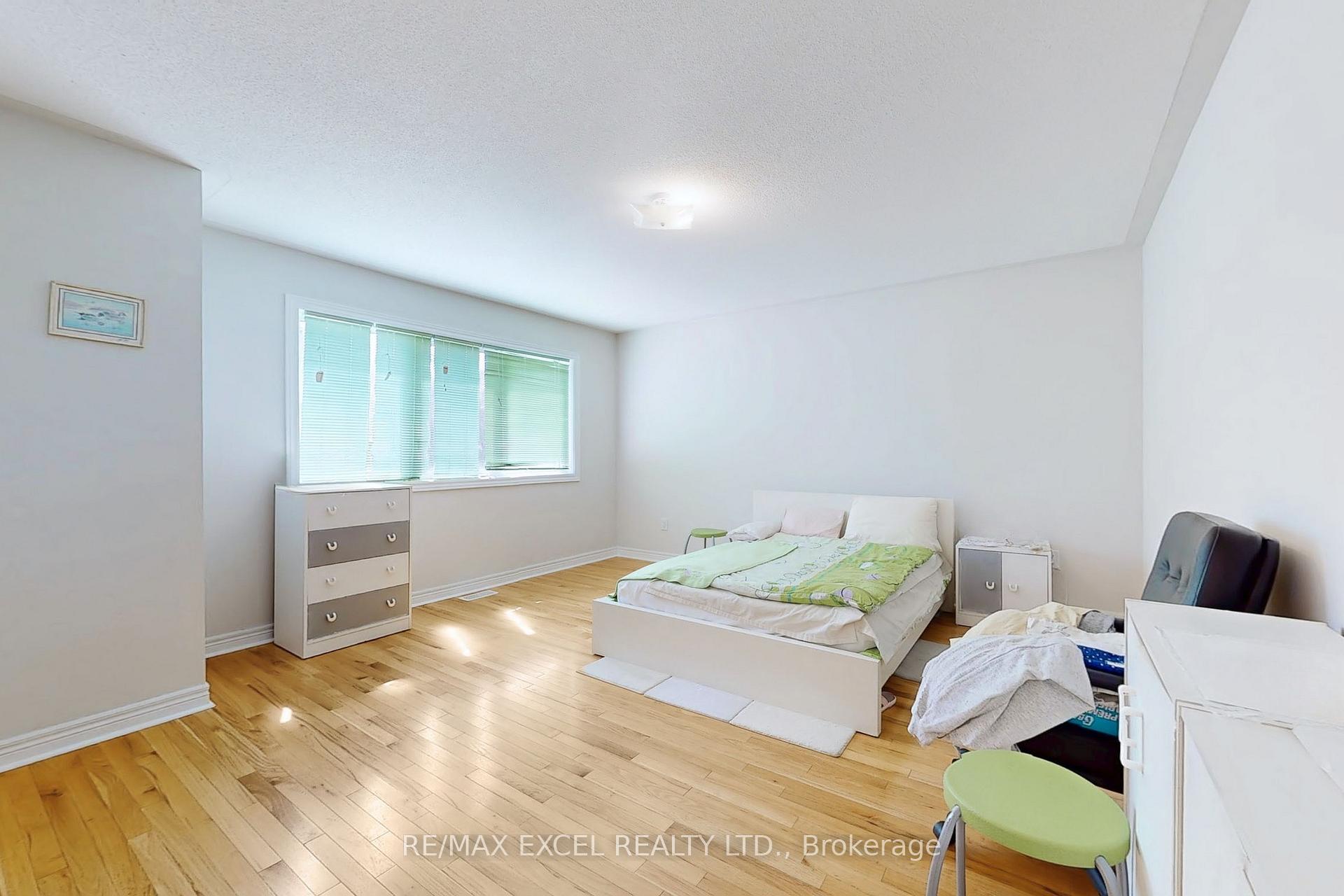Photo 19 of 9 Stoney Creek Drive, Markham, Greensborough — HOMEH