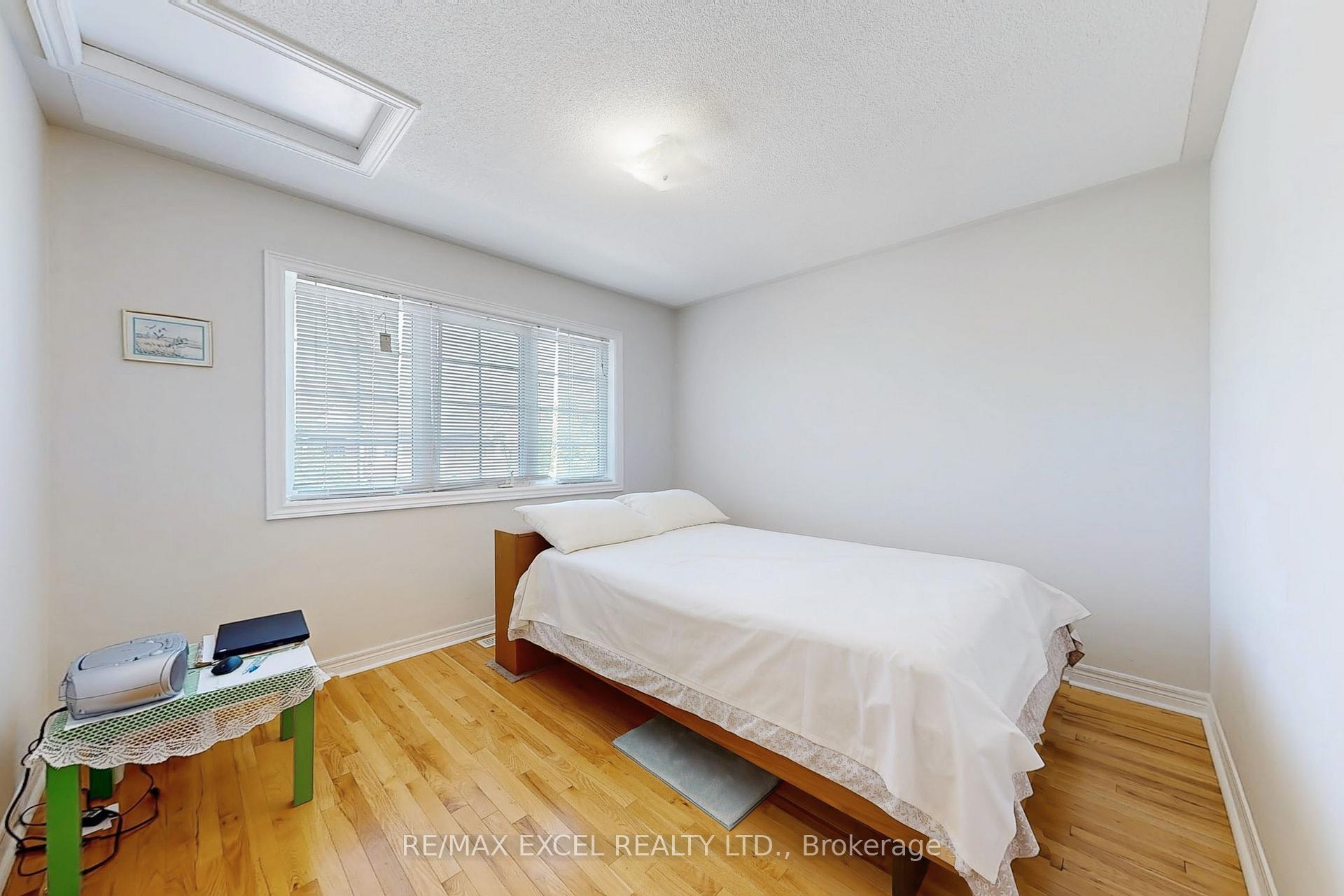 Photo 23 of 9 Stoney Creek Drive, Markham, Greensborough — HOMEH