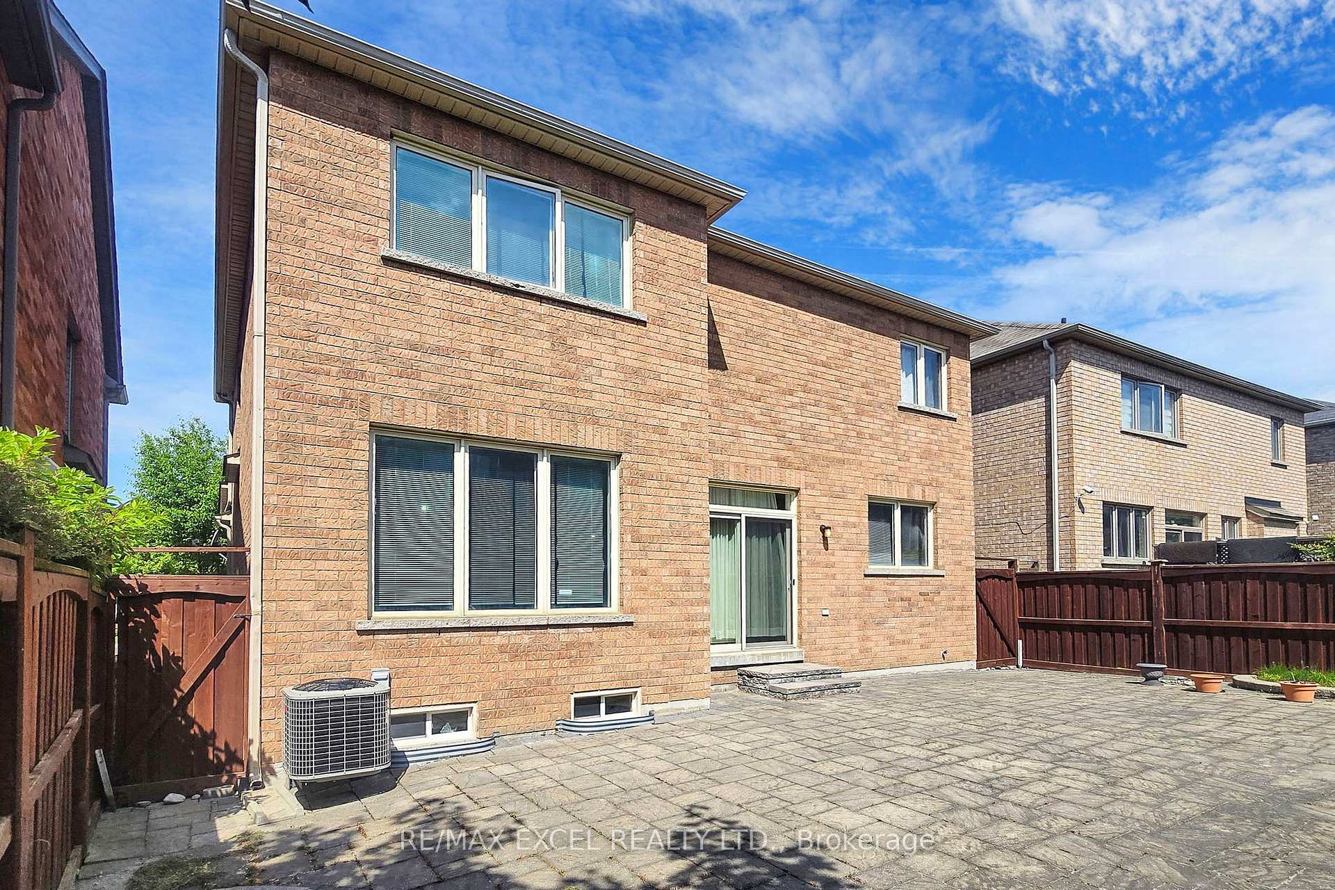 Photo 27 of 9 Stoney Creek Drive, Markham, Greensborough — HOMEH