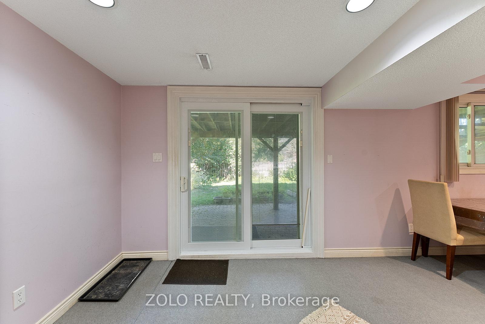 Photo 4 of Unit Lower, 27 Abraham Avenue, Markham, Aileen-Willowbrook — HOMEH
