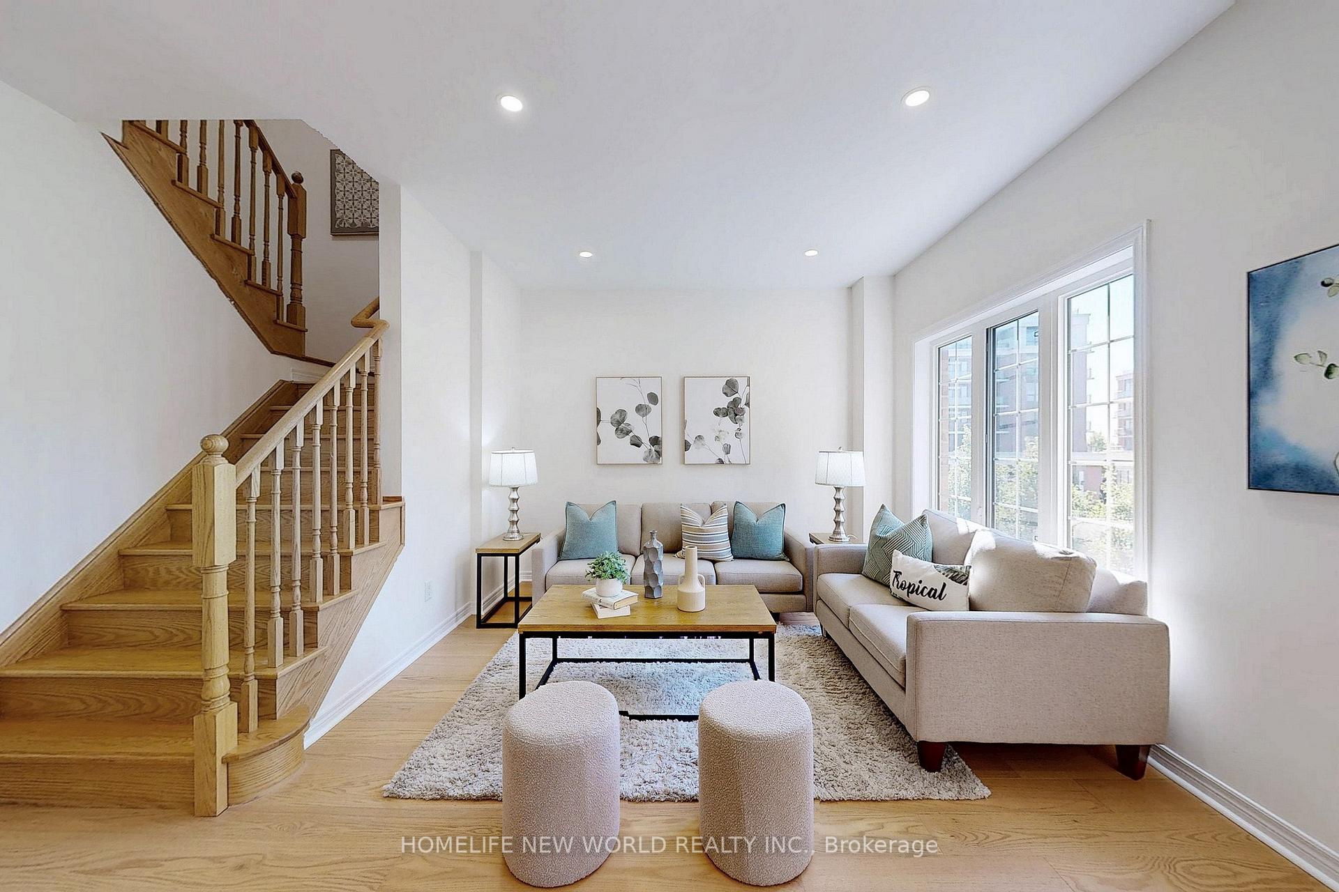 Photo 6 of 40 Battista Perri Drive, Markham, Wismer — HOMEH