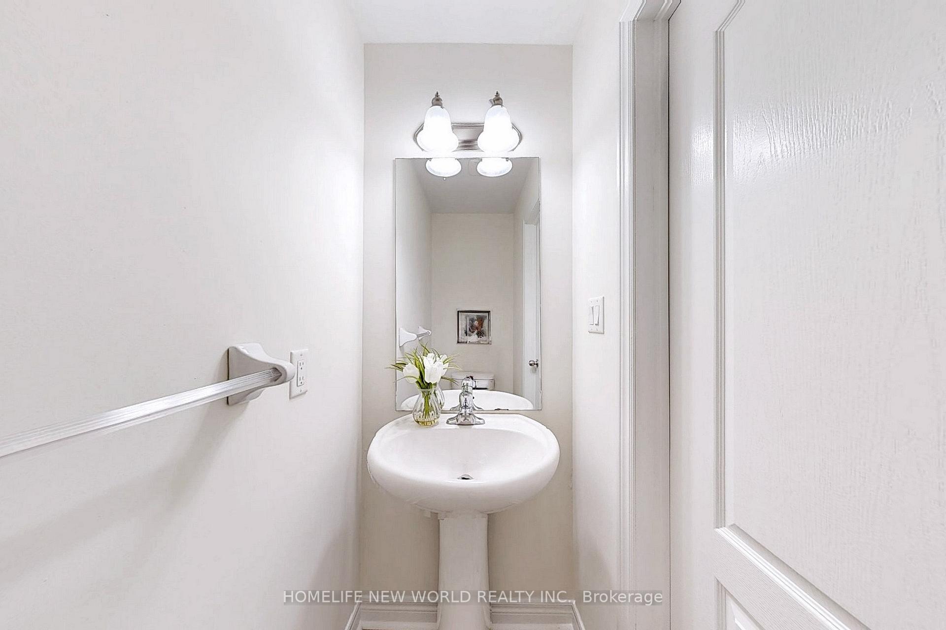 Photo 24 of 40 Battista Perri Drive, Markham, Wismer — HOMEH