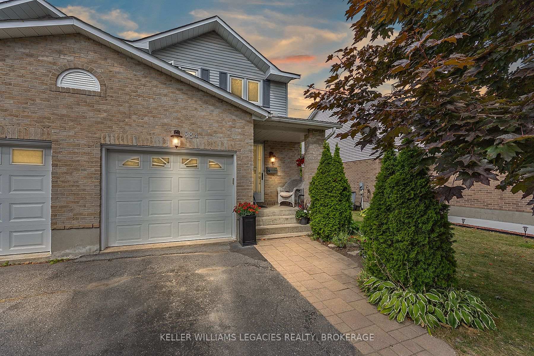Photo 2 of 884 Muirfield Crescent, Kingston, East Gardiners Rd — HOMEH