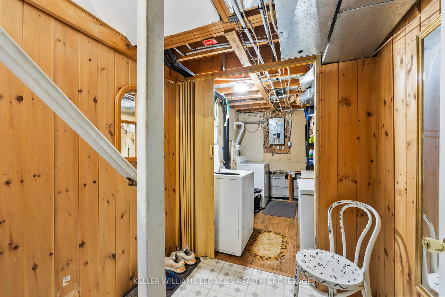Photo 34 of 884 Muirfield Crescent, Kingston, East Gardiners Rd — HOMEH