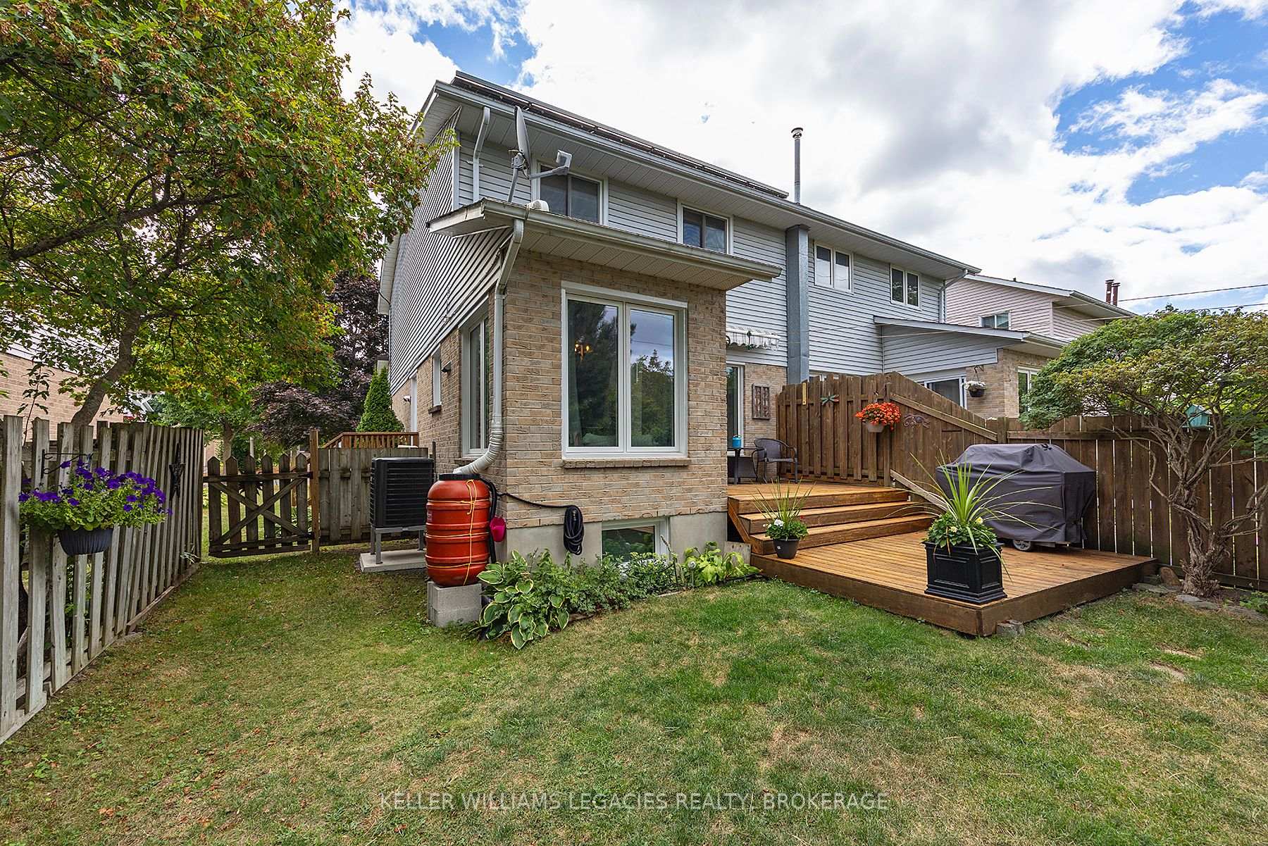 Photo 36 of 884 Muirfield Crescent, Kingston, East Gardiners Rd — HOMEH