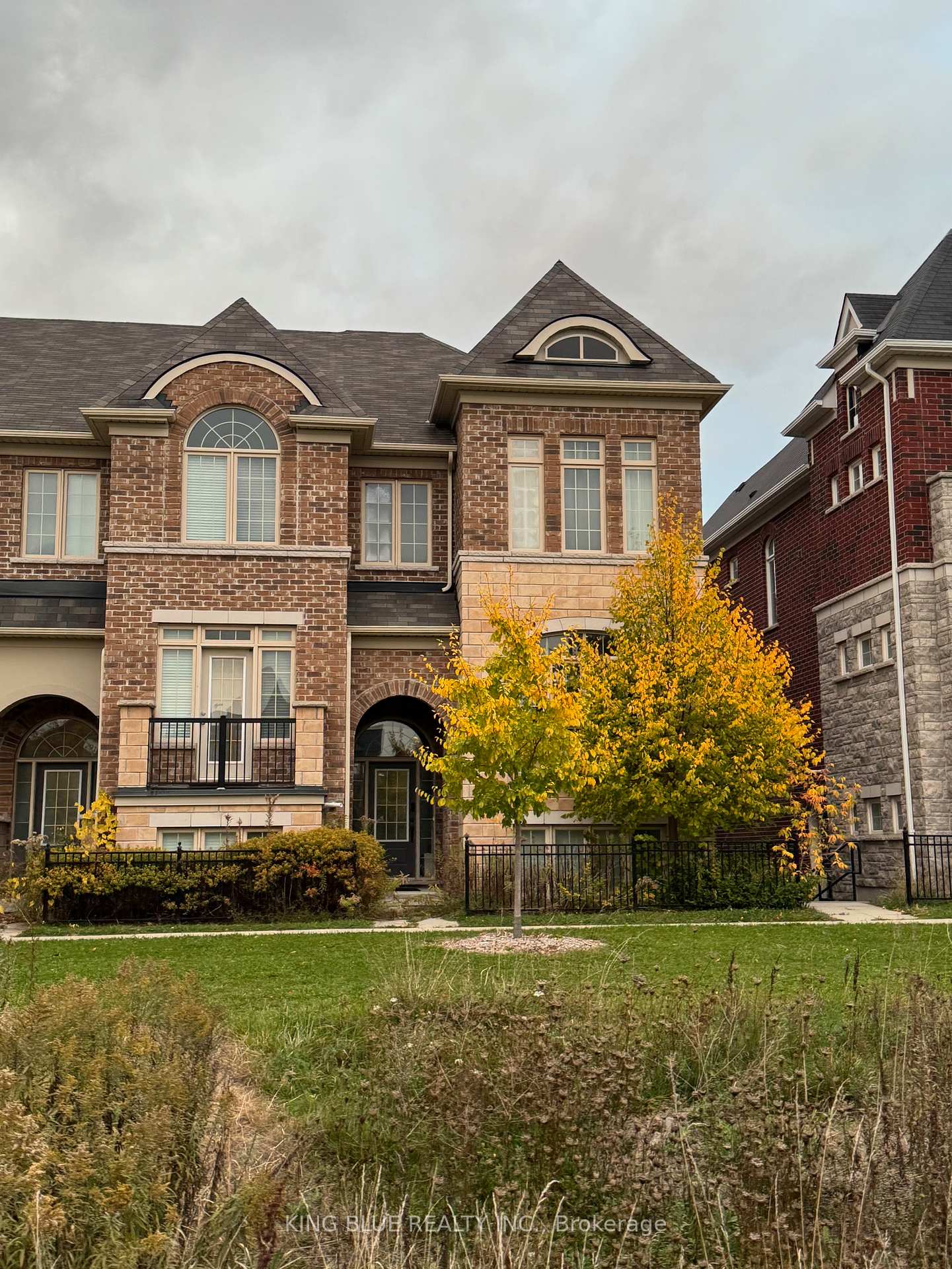 Photo 1 of 293 Dundas Way, Markham, Greensborough — HOMEH